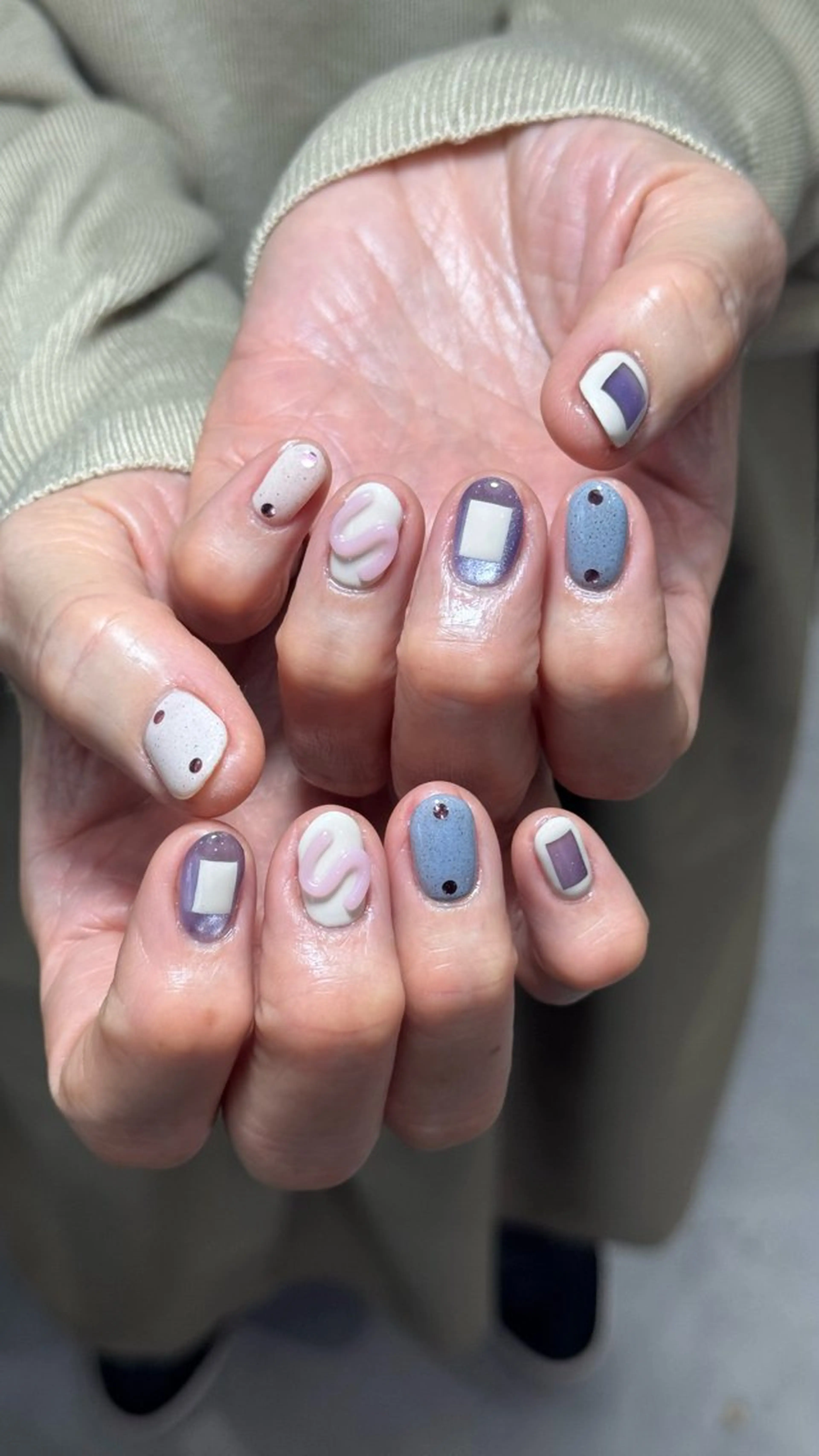 ネイル Momoka ネイリスト福岡/薬院のネイルデザイン