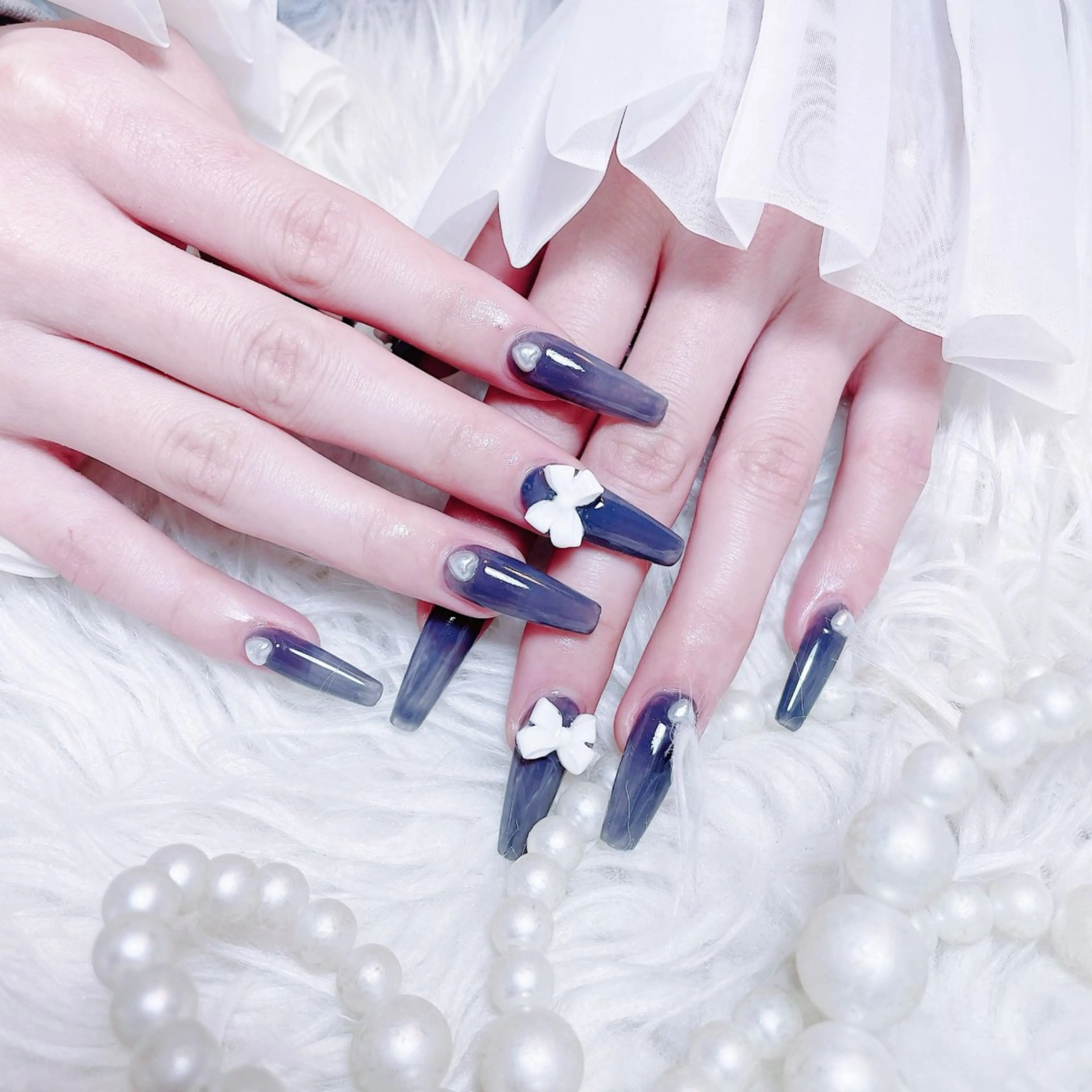 ネイル チークネイル 長さ出し フラワーネイル フレンチネイル ガーリー ハンドネイル ハンドケア NEW NAIL 池袋のネイルデザイン