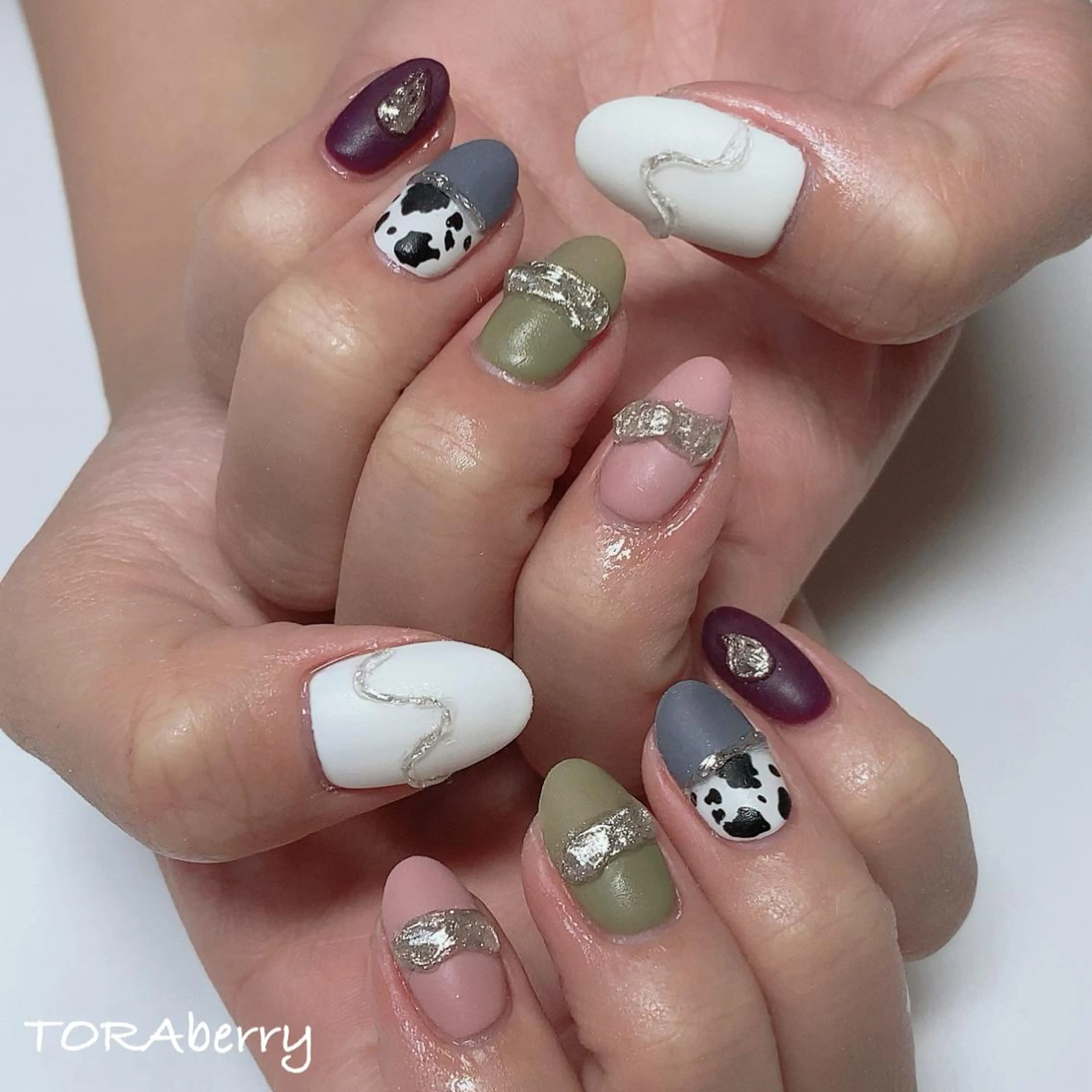 ネイル ネイリスト なつみのネイルデザイン