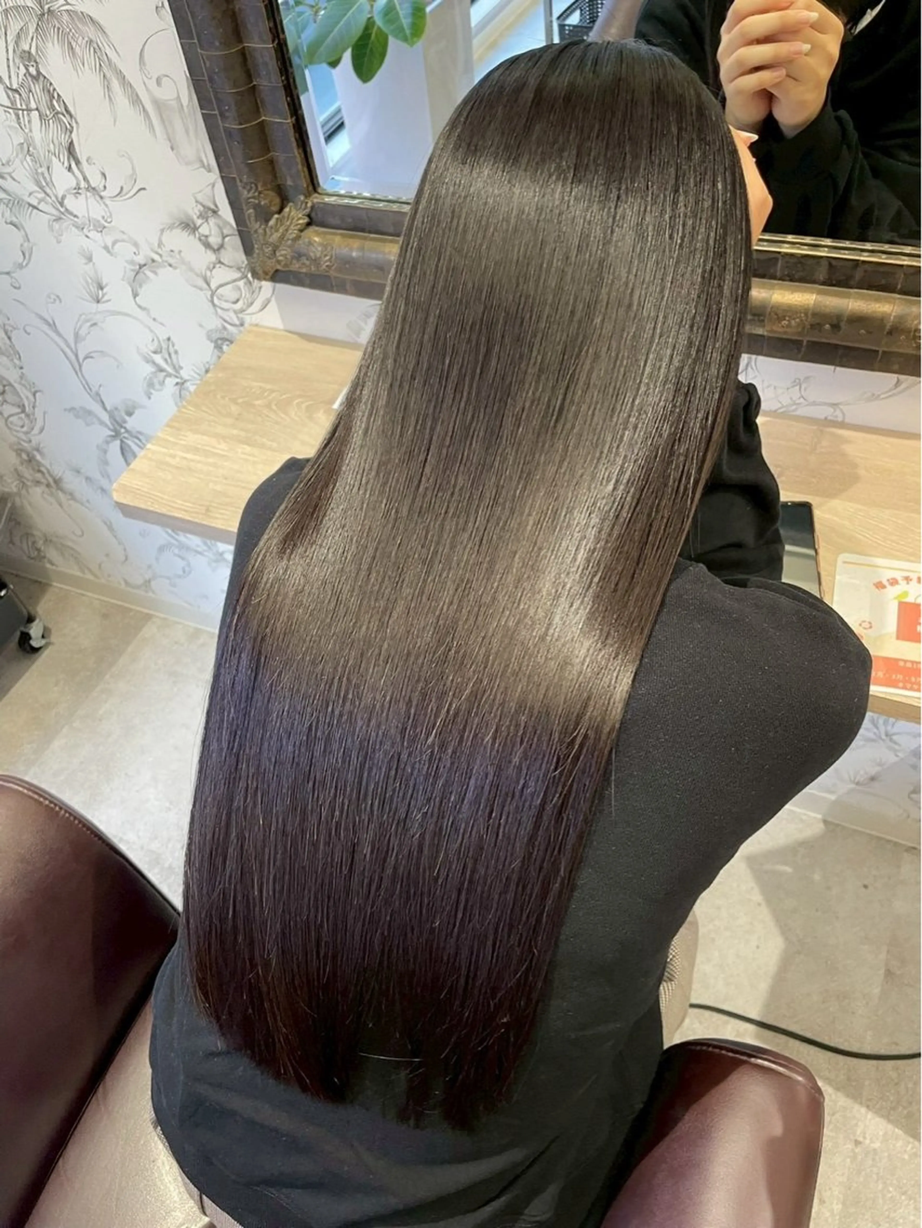 ロング パーマ 縮毛矯正 ブリーチ無しダブル カラー / LINAのヘアスタイル