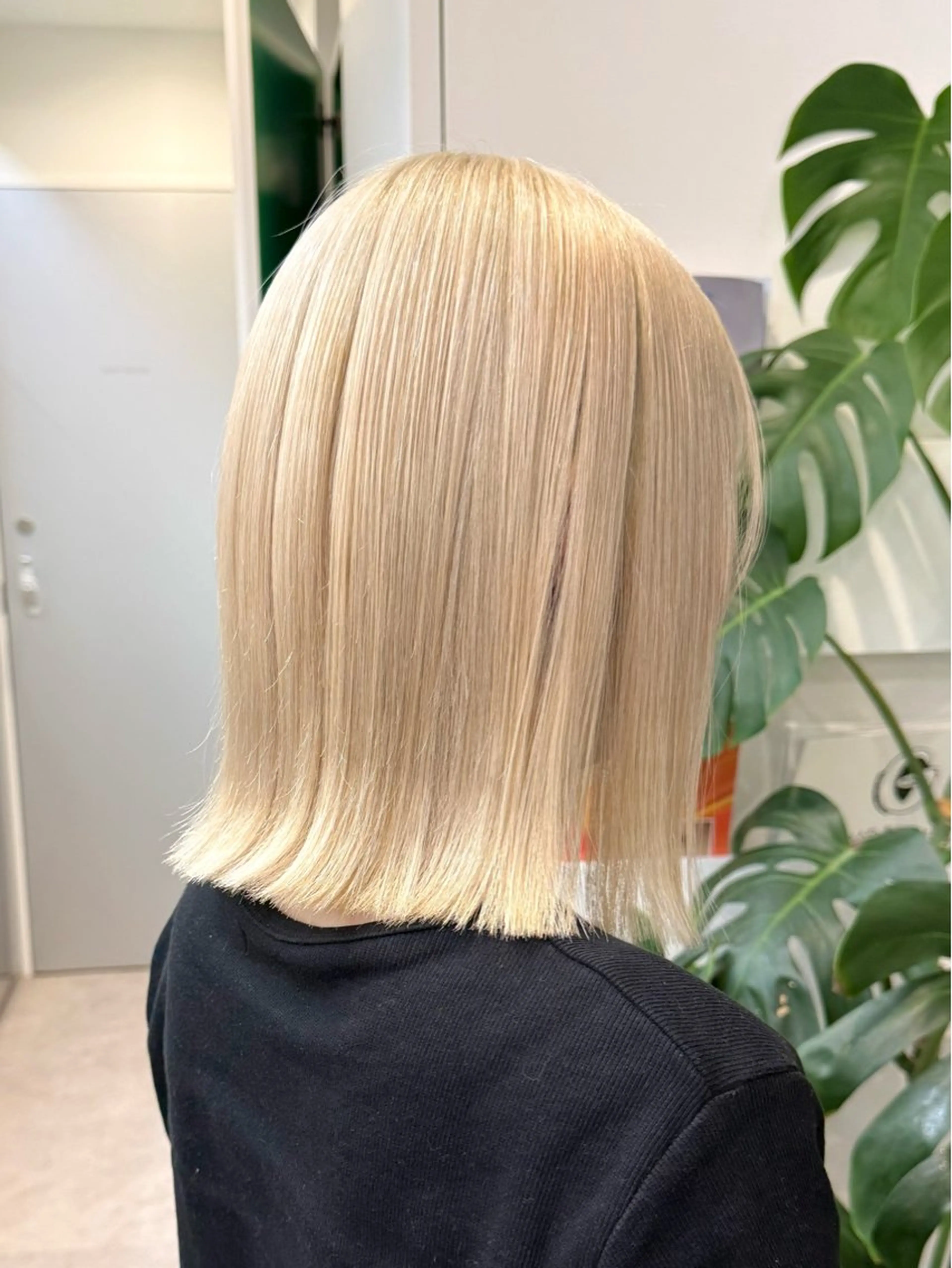 ミディアム ヘアカラー ボブ/ショート⭐︎ カット無料⭐︎カレンのヘアスタイル