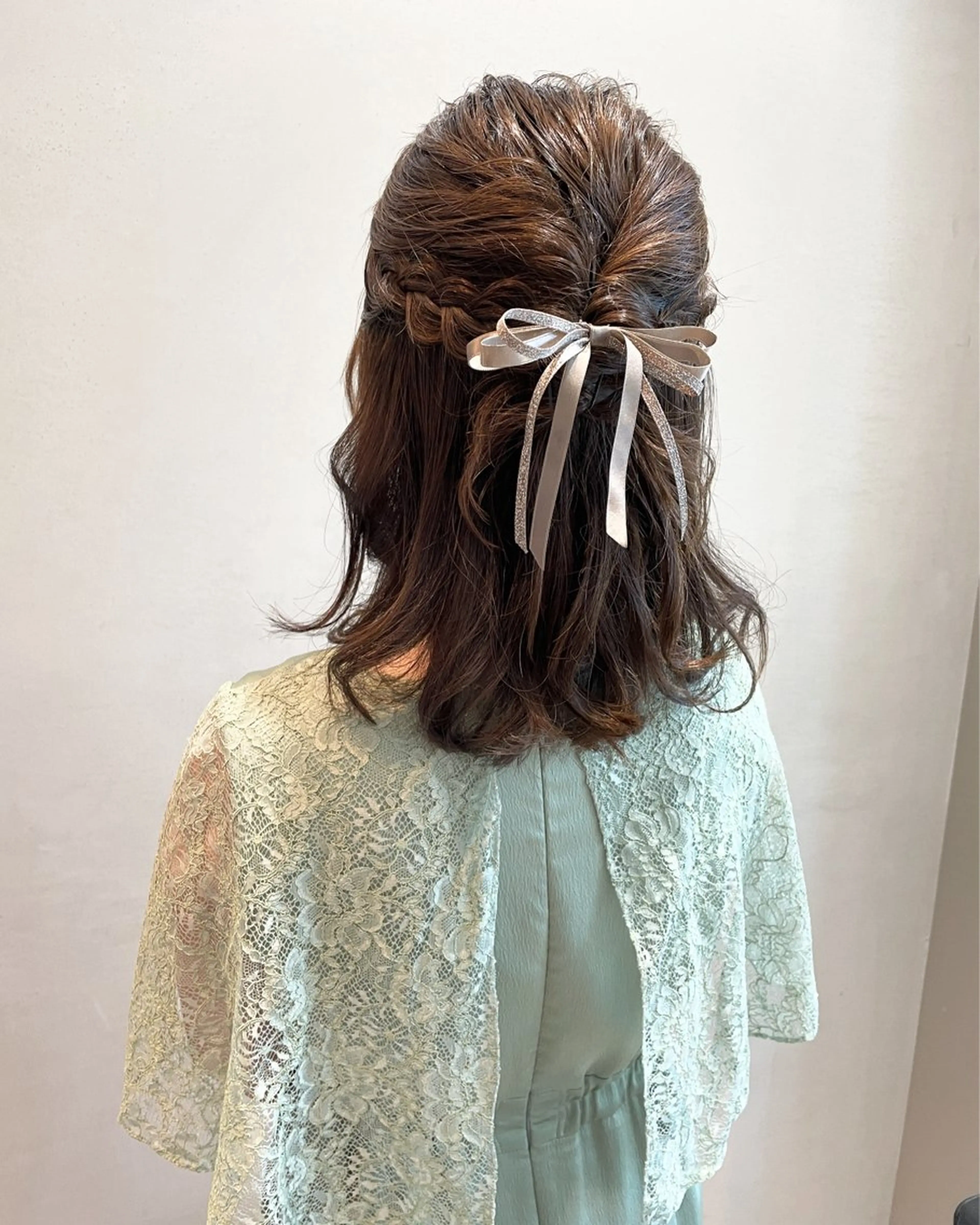 セミロング classic 新横浜satomiのヘアスタイル