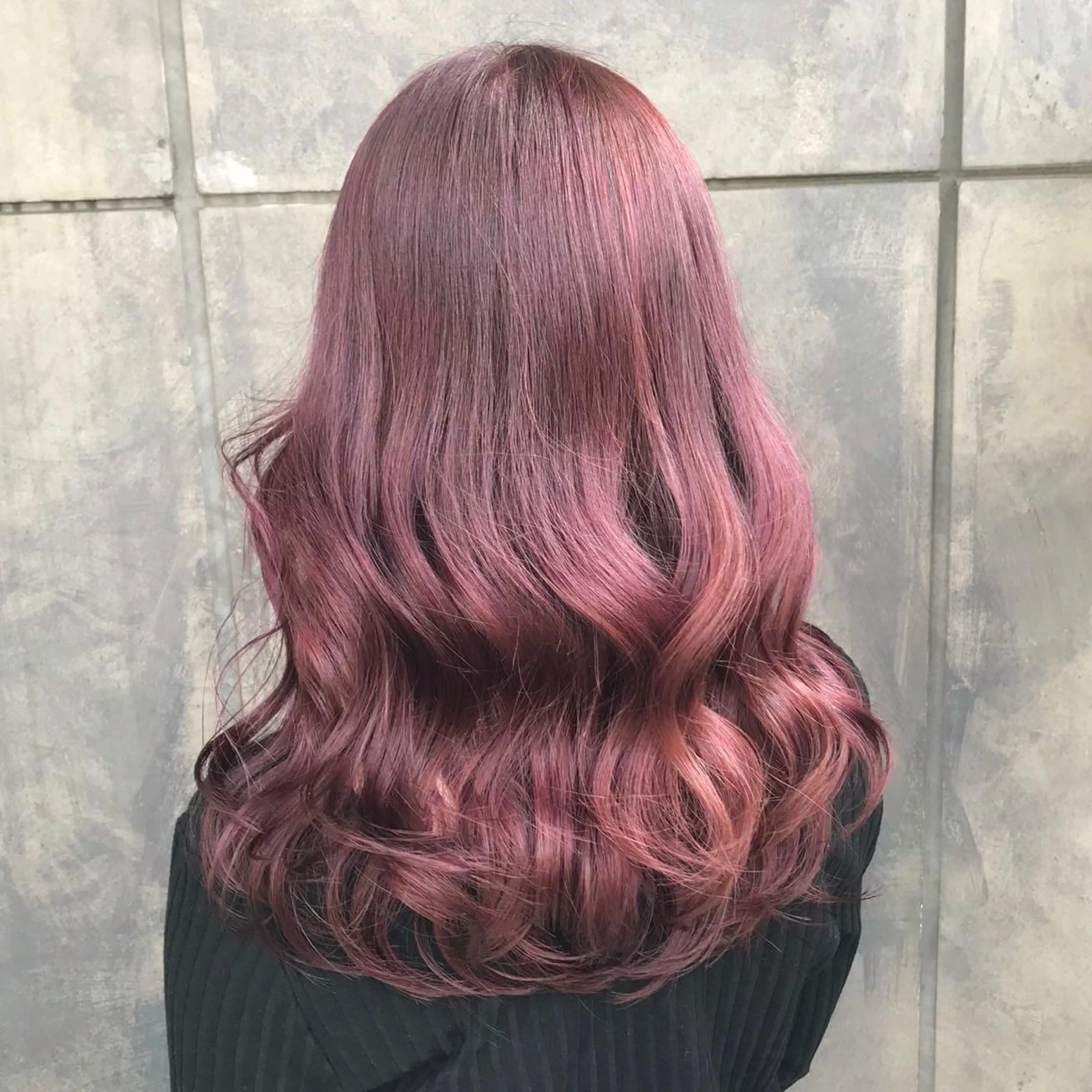 ロング カラー ブリーチ ラベンダーカラー ピンクカラー ピンクラベンダー ヨシンモリ K-POP好き美容師 🇰🇷Kai.Yのヘアスタイル