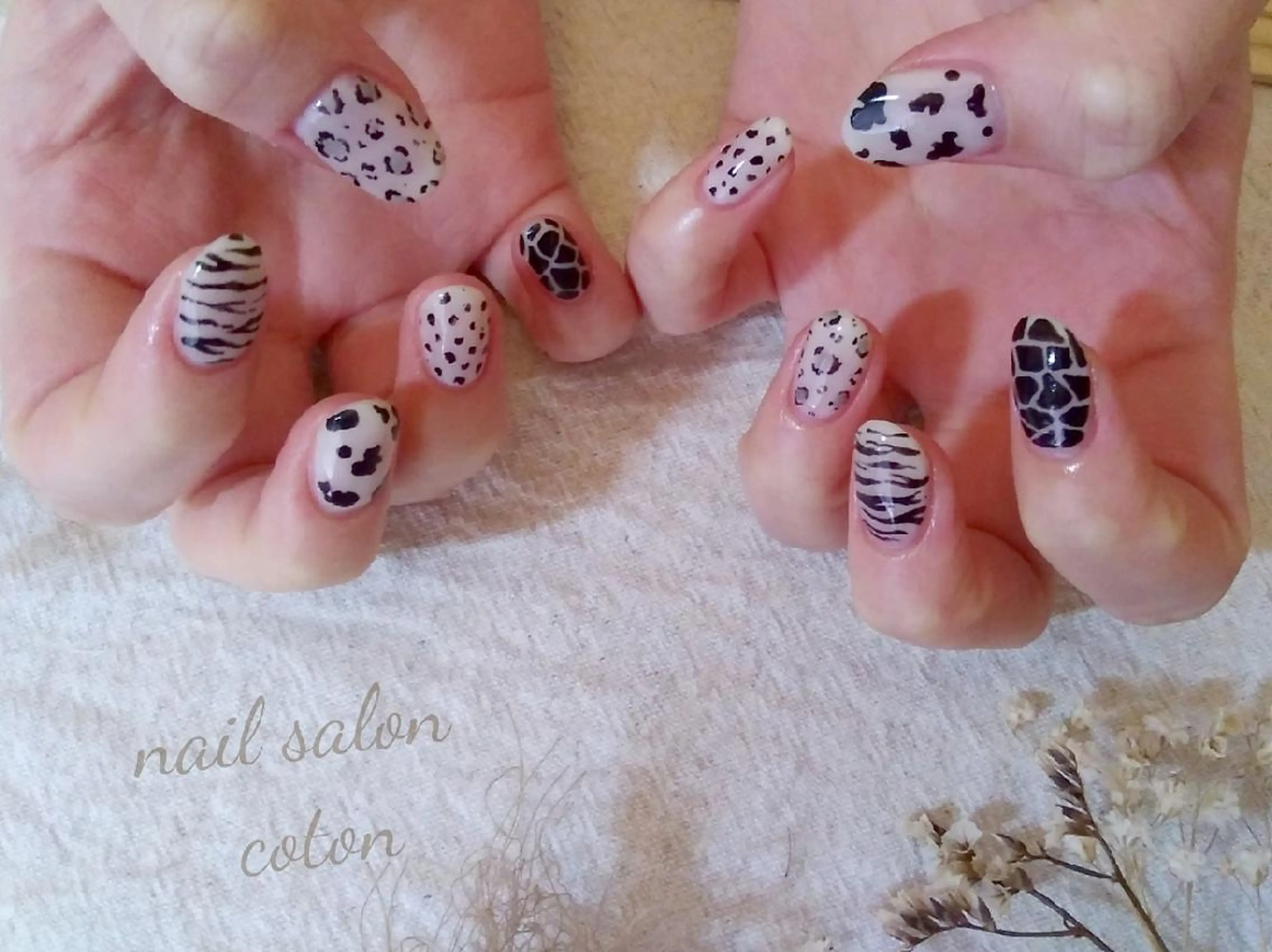 ネイル 🥀ネイルサロン cotonコトン🥀のネイルデザイン