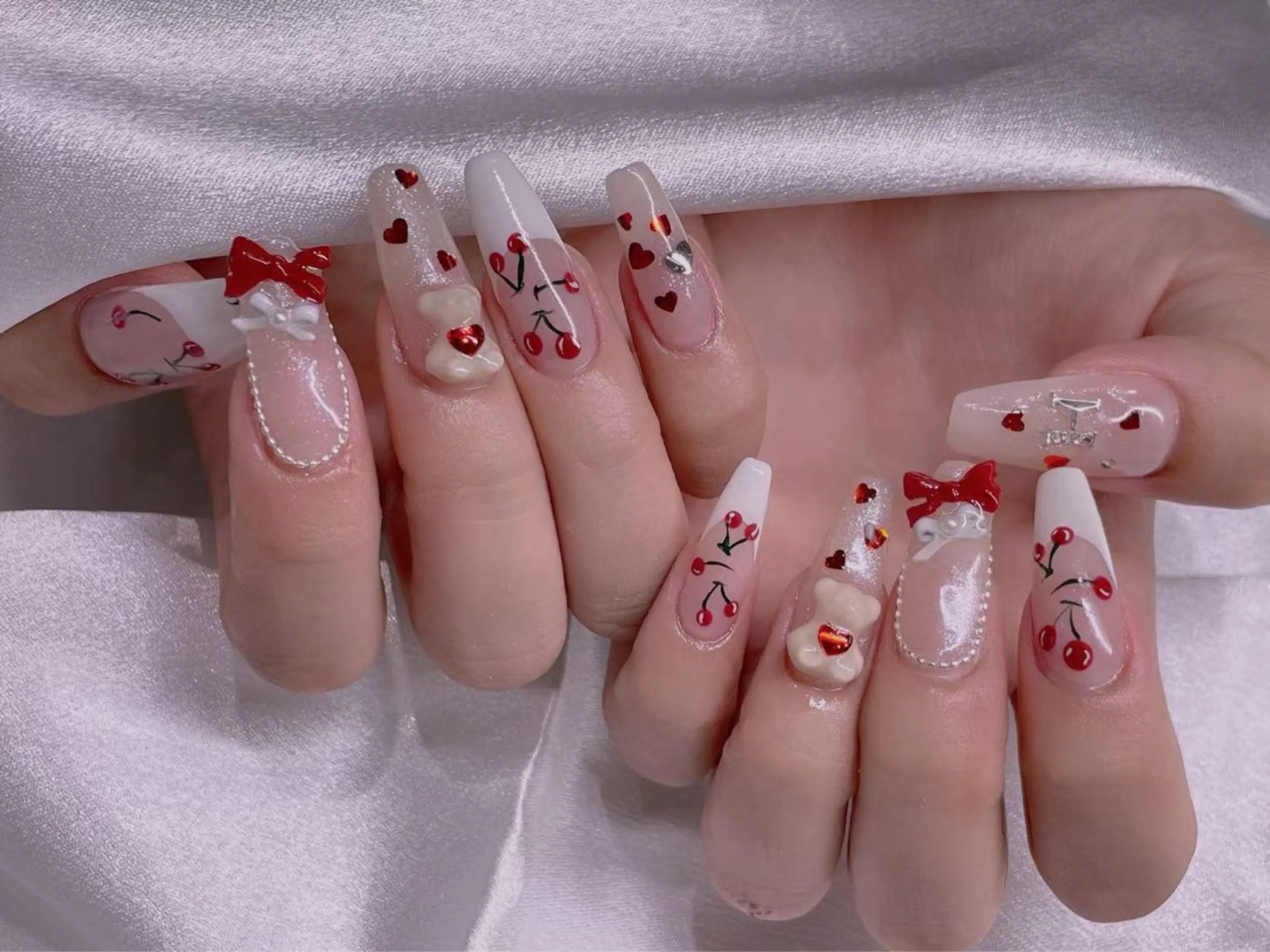 ネイル ハンドネイル エムズ ハヤシのネイルデザイン