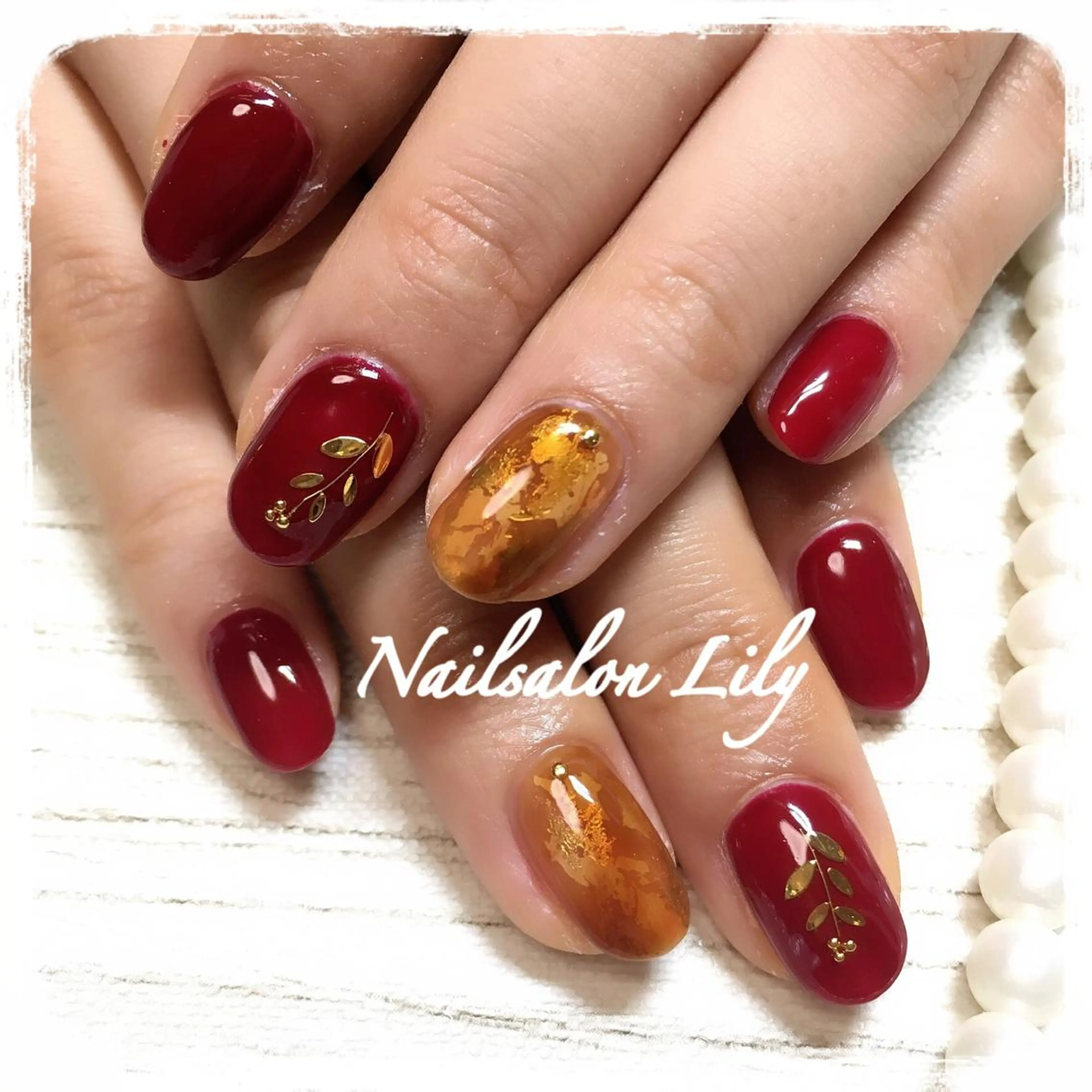ネイル ボルドー Lily*nail 🌻Mii🌻のネイルデザイン