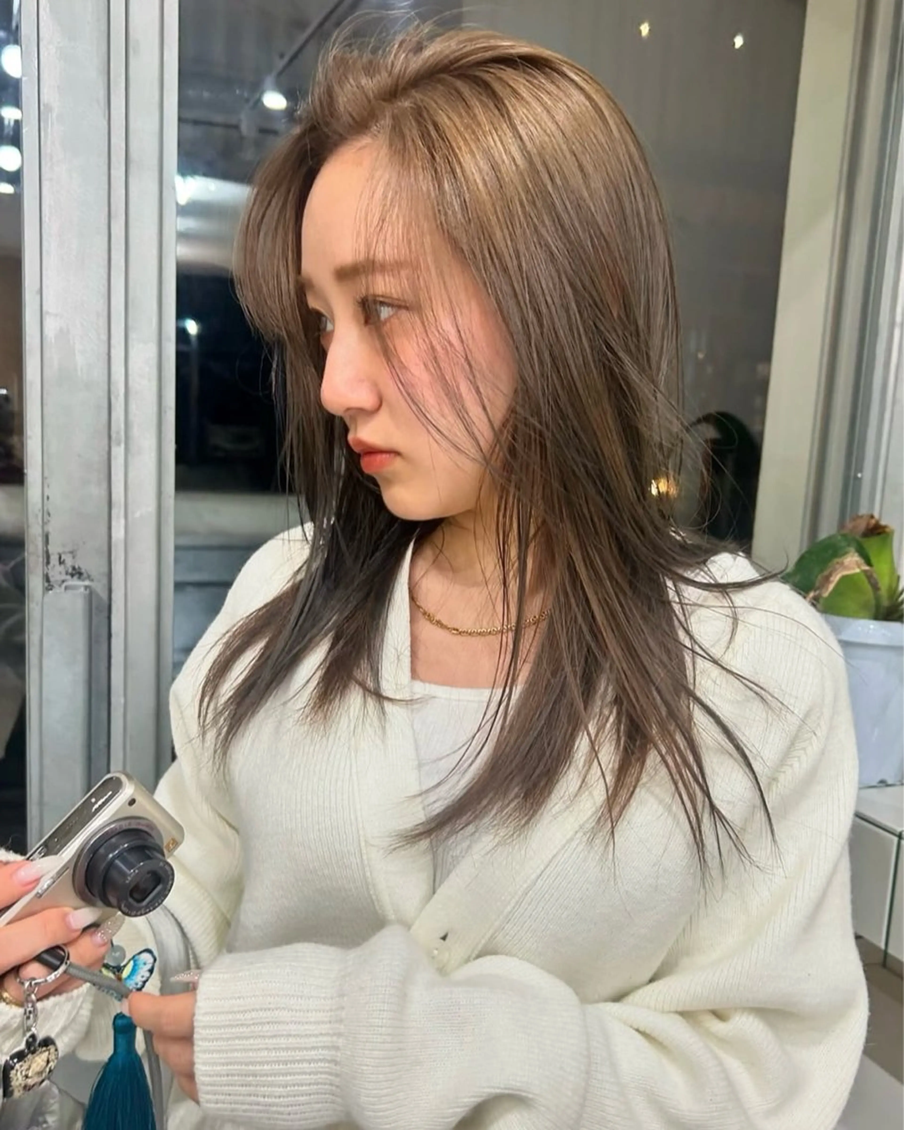 セミロング BROUN®所属・江坂/レイヤー/ボブ nacaのヘアスタイル