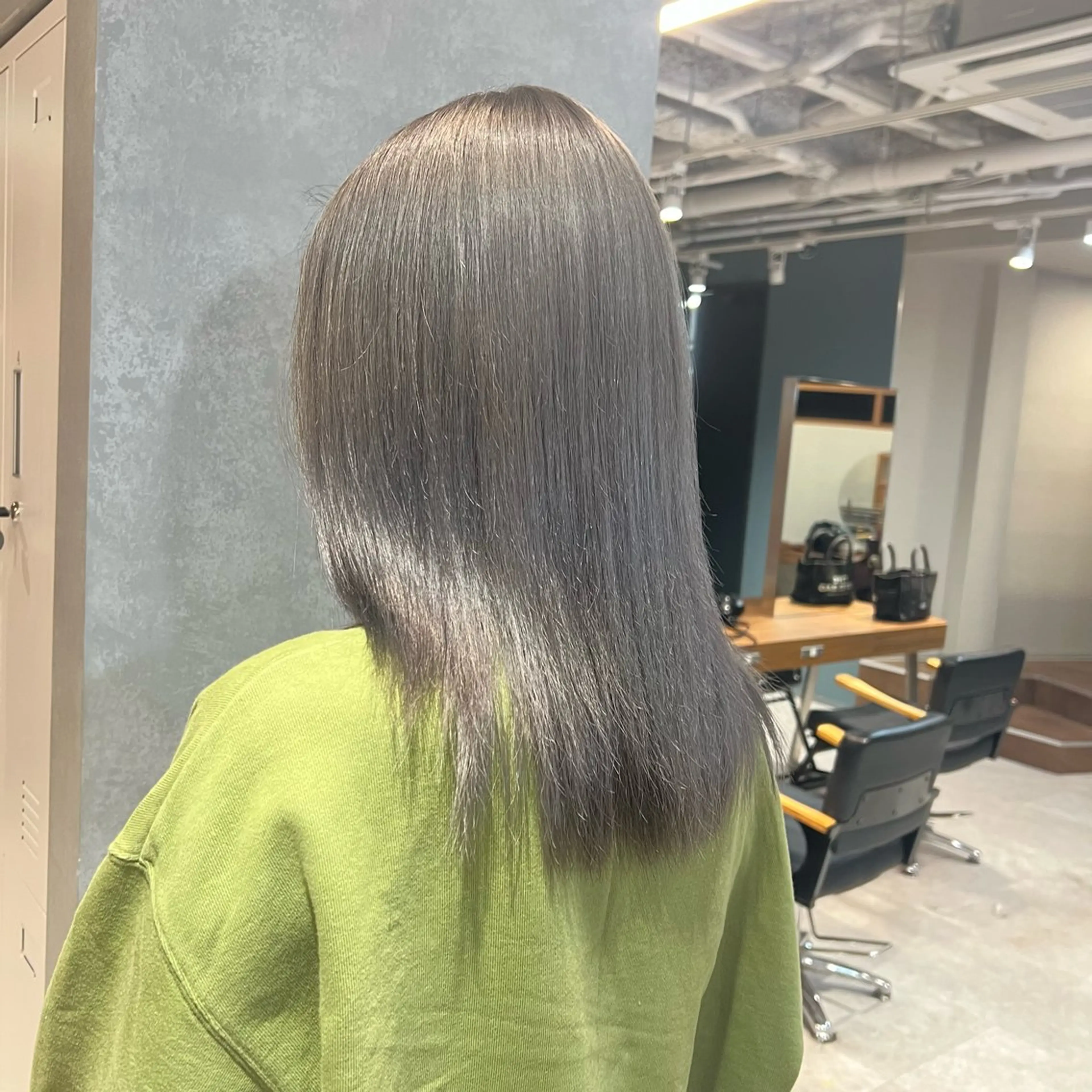 カラー ブリーチ 🎀 夏秋🎀のヘアスタイル