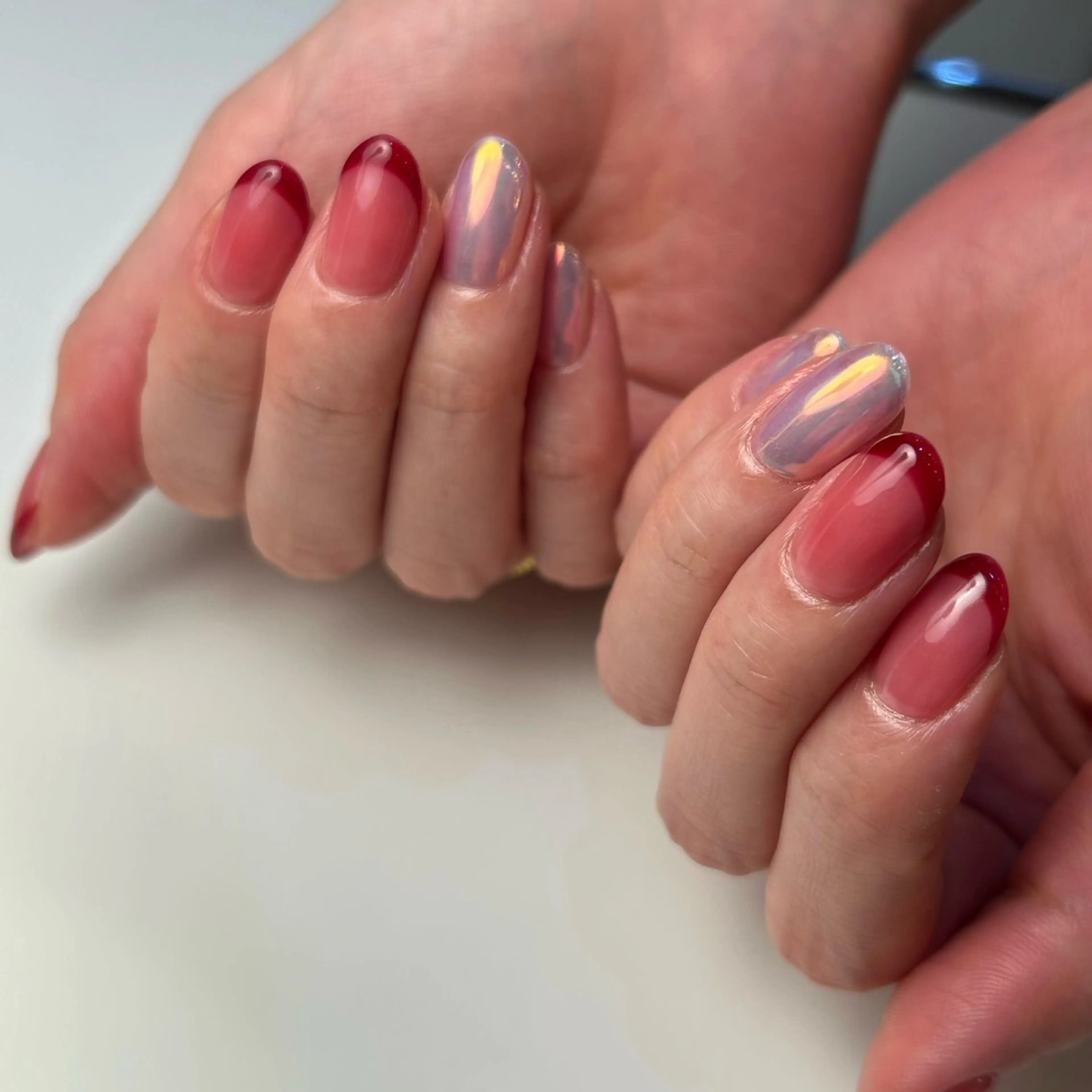 ネイル オーロラネイル フレンチネイル Yumi 広尾→銀座のネイルデザイン
