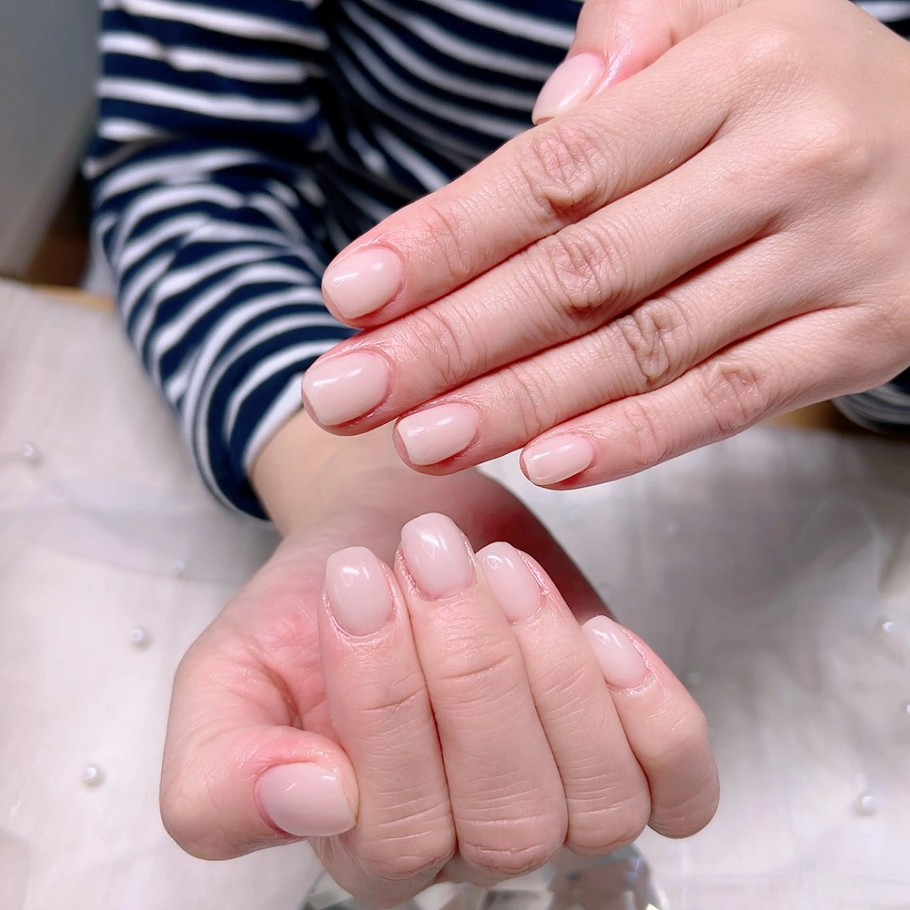 ネイル オフィスネイル ワンカラーネイル ぷっくりネイル Cute Tips nailのネイルデザイン