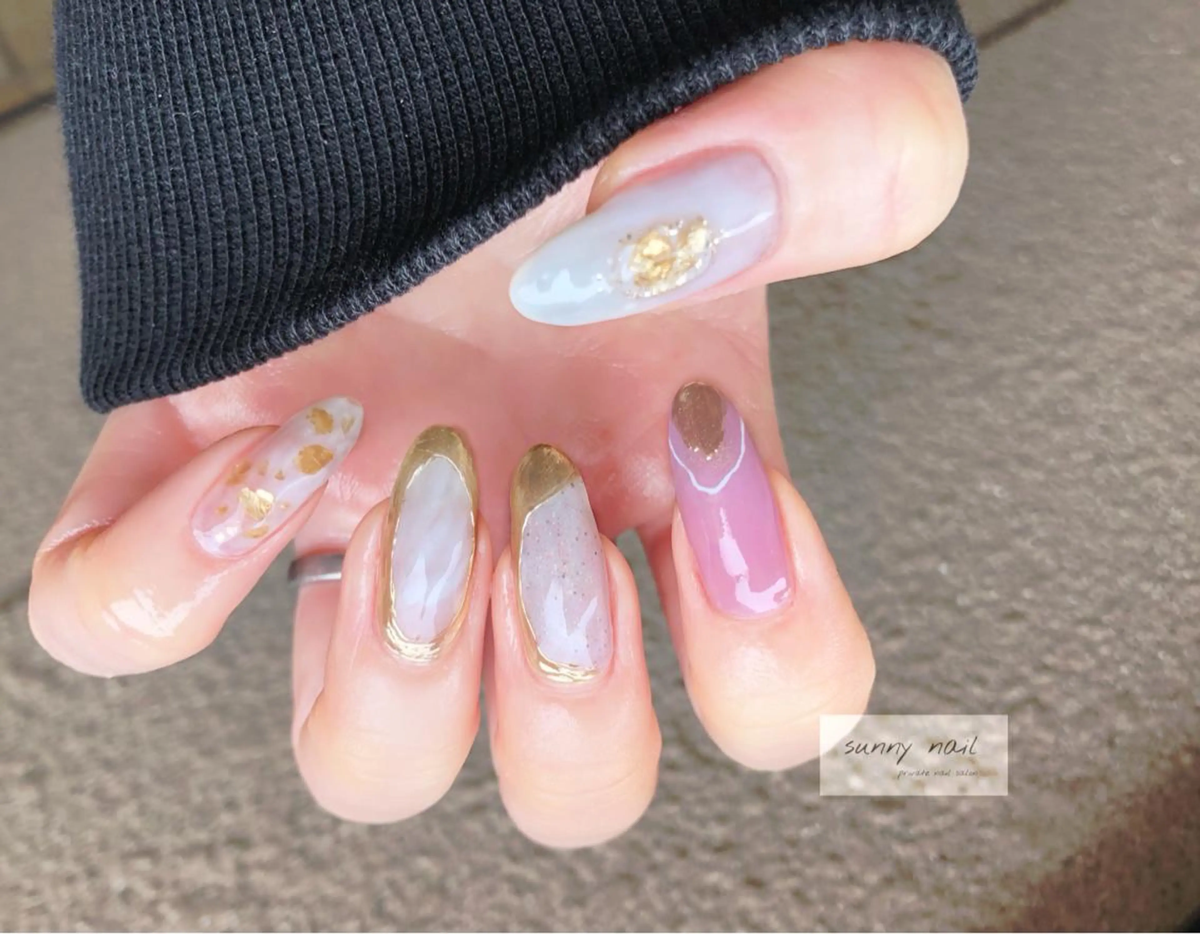ネイル アートネイル カジュアル ジェルネイル ゴールド ミラーネイル sunny nailのネイルデザイン