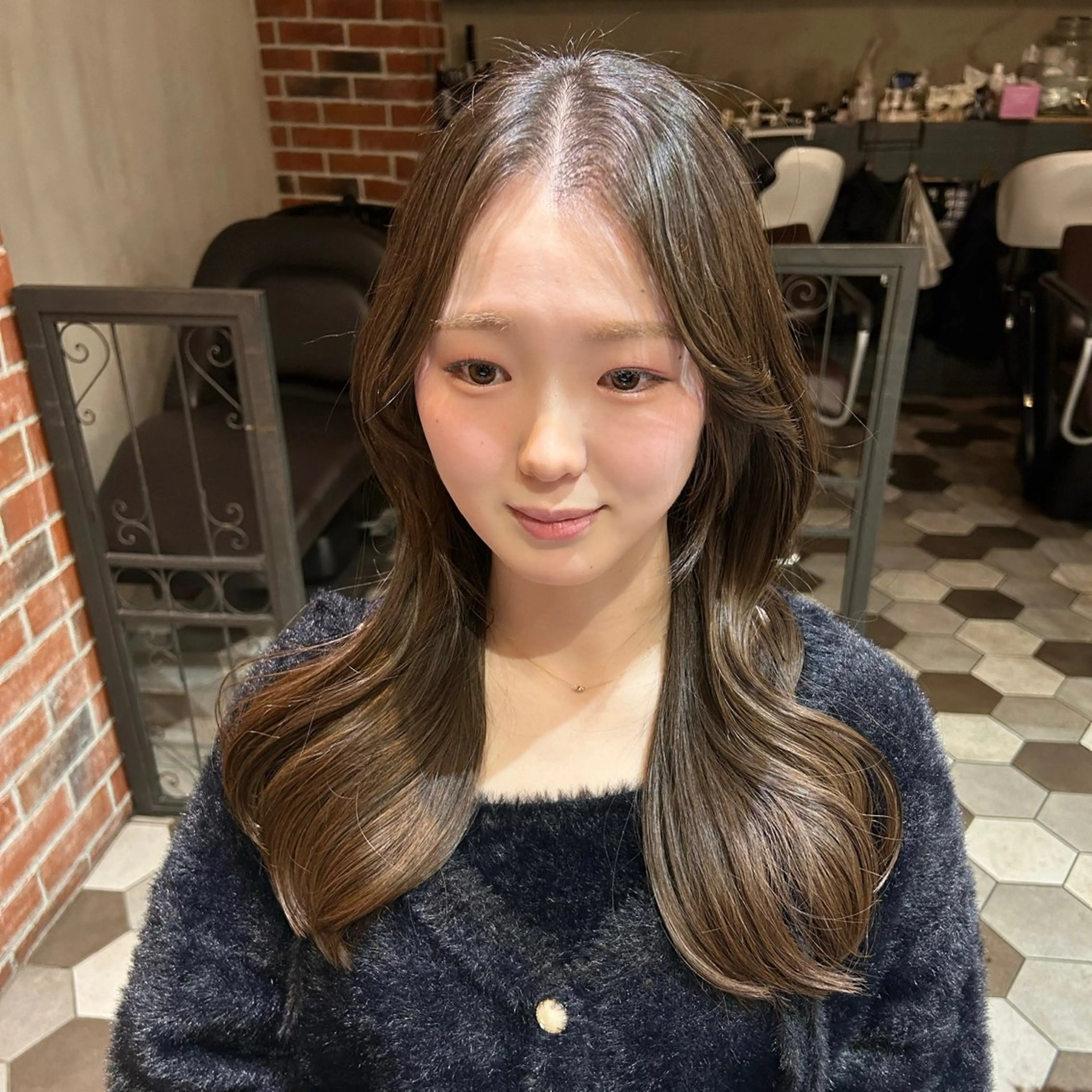 ロング ninaアイドル前髪 ×透明感🎀のヘアスタイル