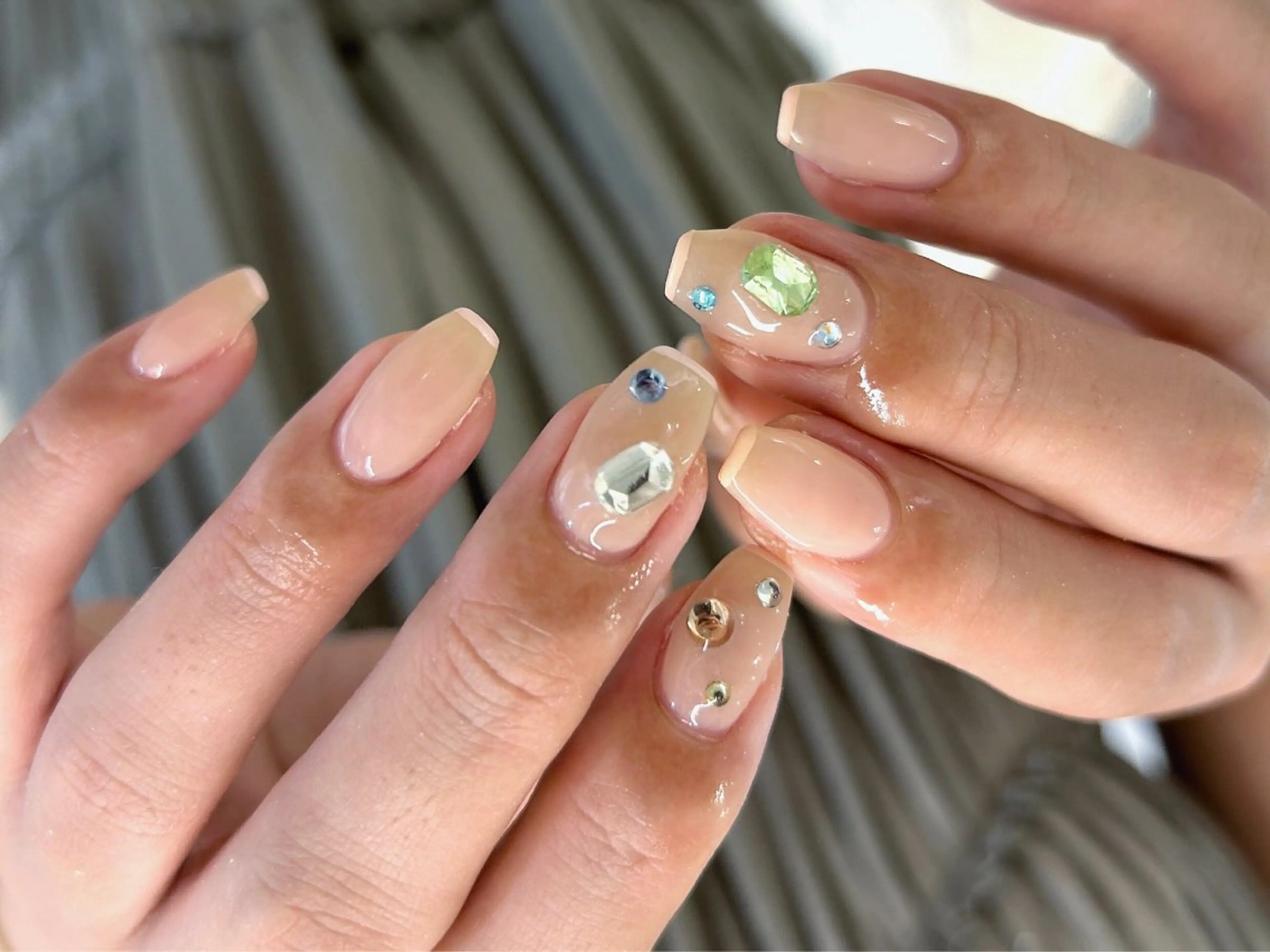 ネイル ハンドネイル 齋藤 沙羅のネイルデザイン