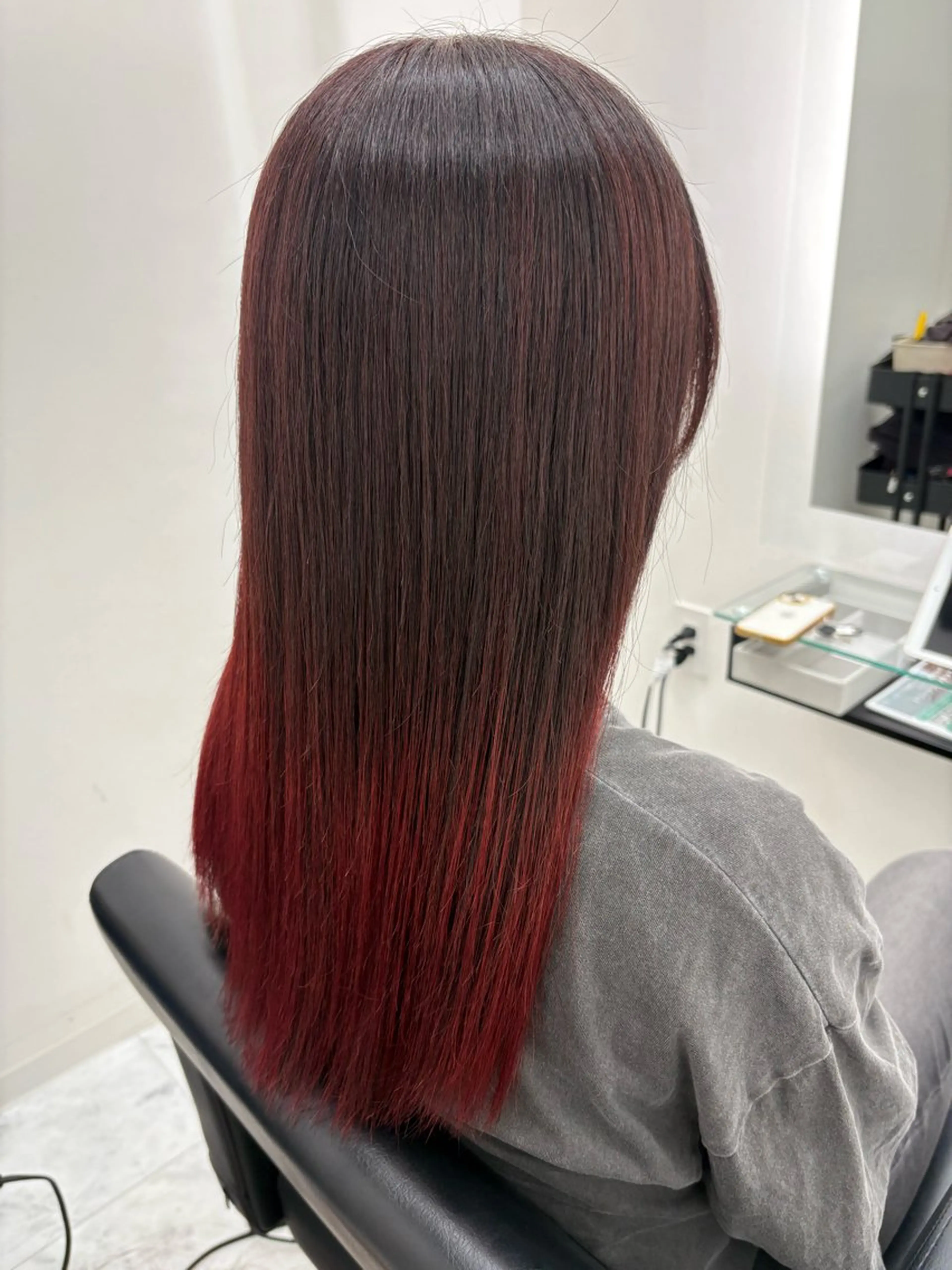 セミロング カラー ブリーチ レッドカラー 髪質改善サロン🫧 セキチサトのヘアスタイル