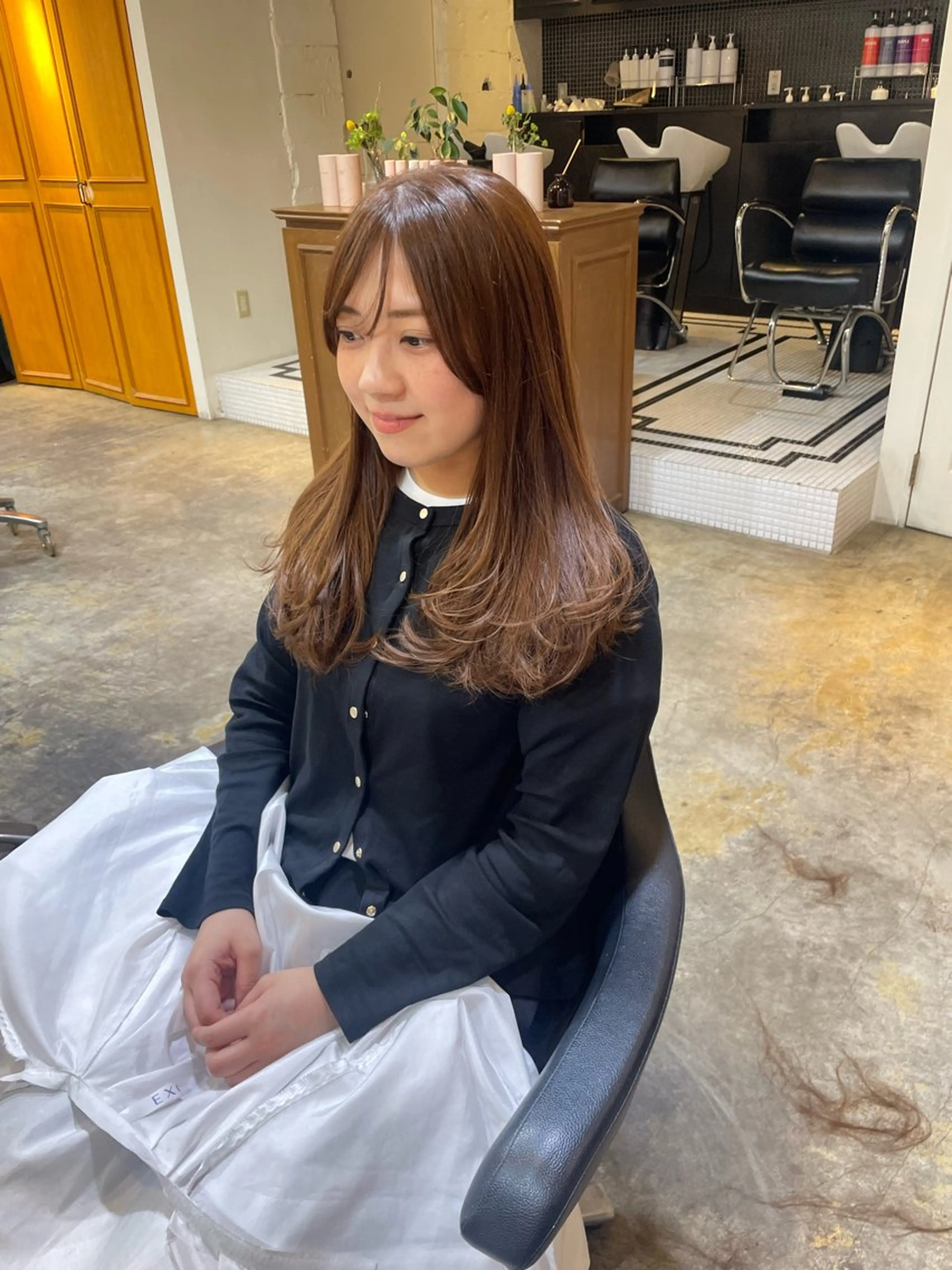 ロング カラー ベージュカラー ヘアカラー トリートメント MIOベージュカラー 柔らかいカラーのヘアスタイル
