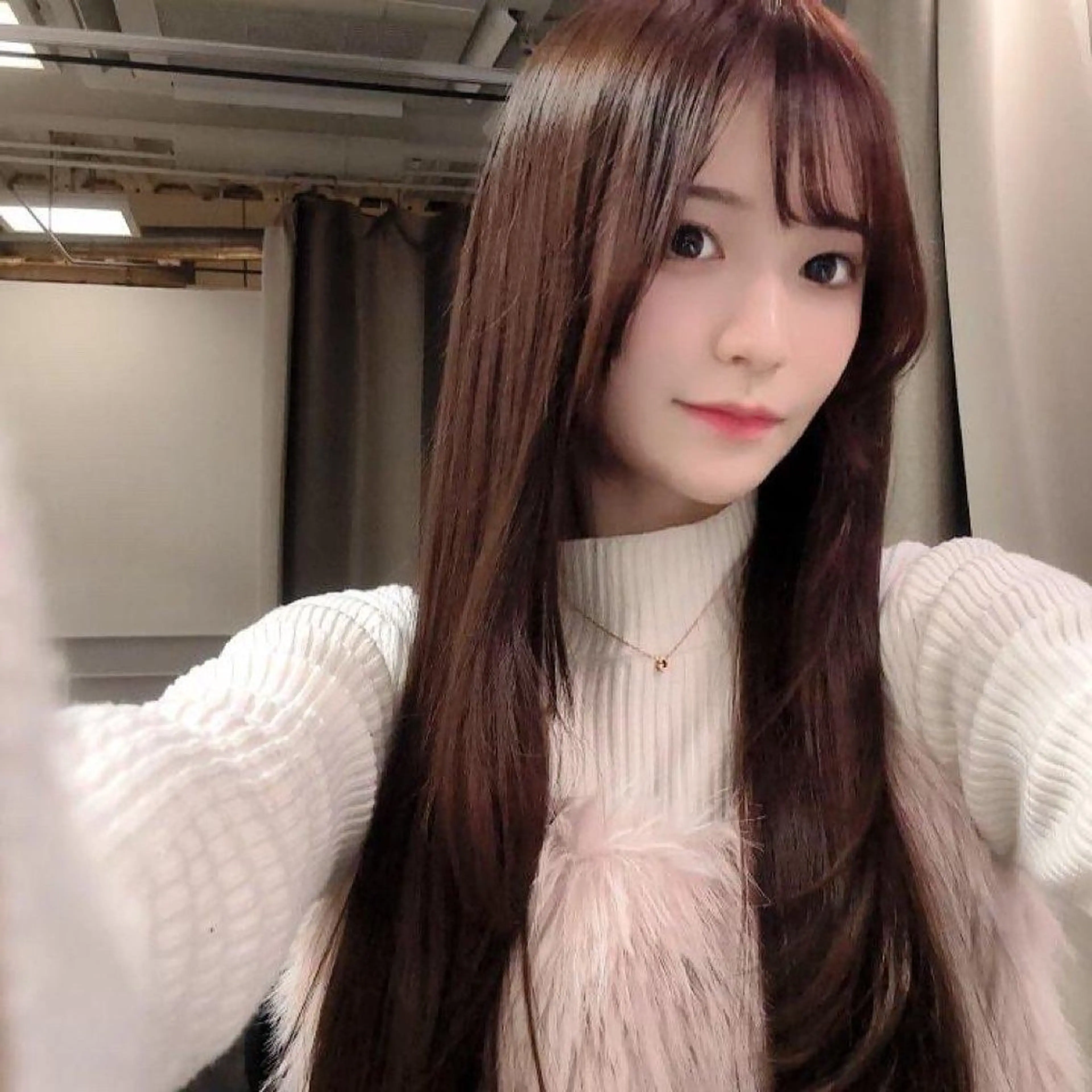 ロング エクステ カット ヘアカラー エクステ ハネエクステ表参道/ 羽エクステSpicaのヘアスタイル