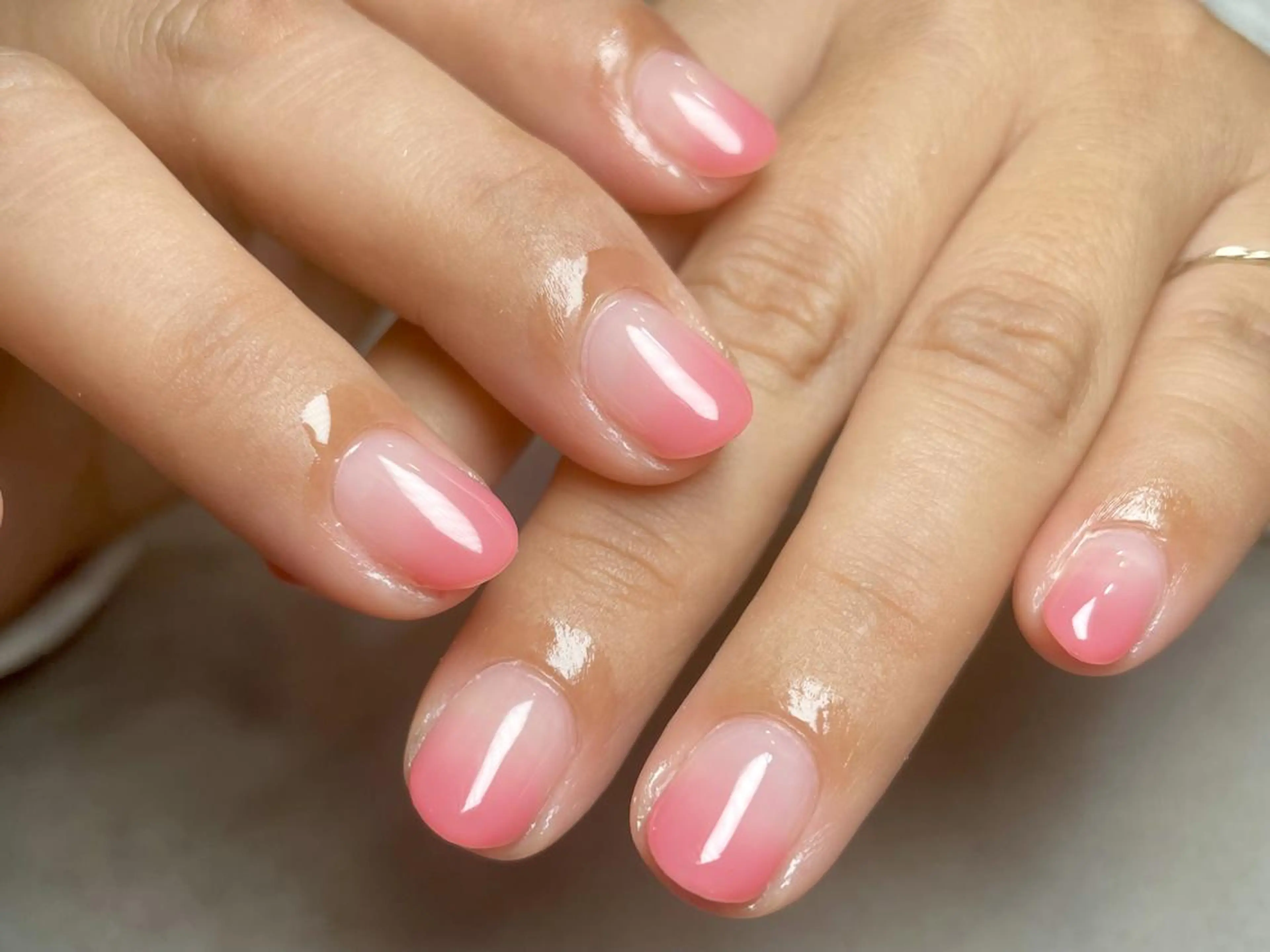 ネイル elu ：nail＆eyeのネイルデザイン