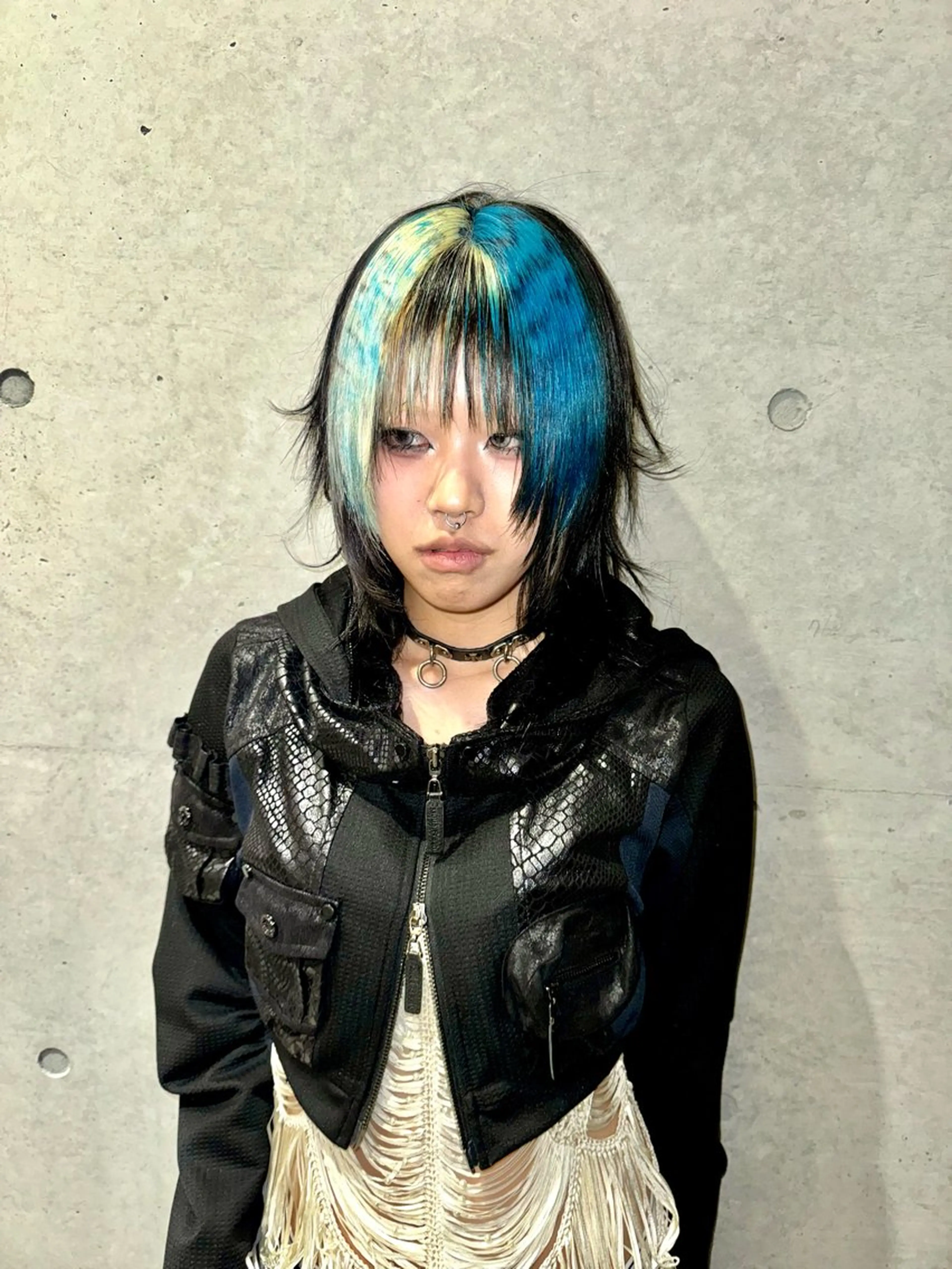 ミディアム カラー カット ヘアカラー トリートメント デザインカラー⭐︎★ 🐆hyo🐆のヘアスタイル