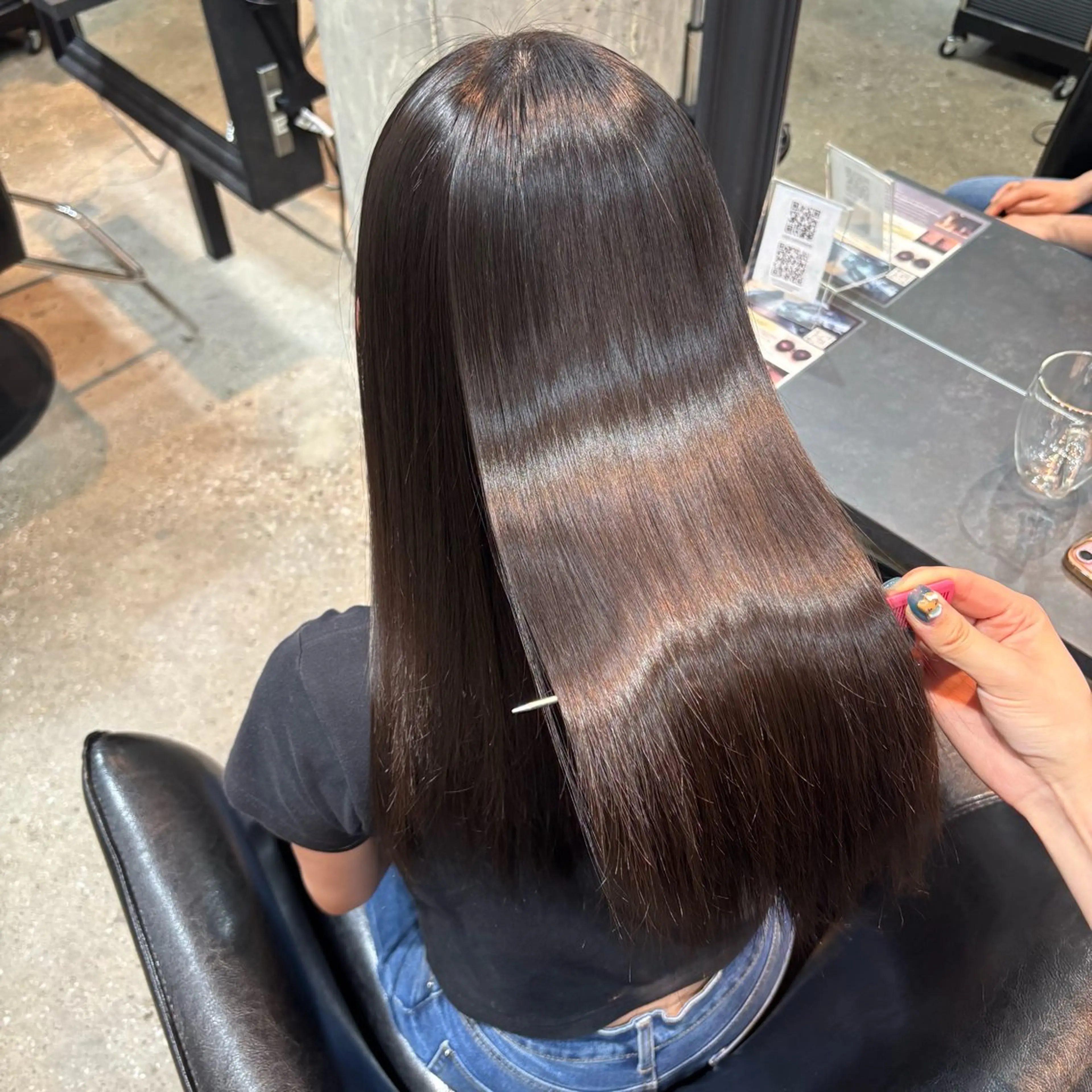 セミロング 縮毛矯正 艶髪カラー・髪質改善 ストレートAsunaのヘアスタイル
