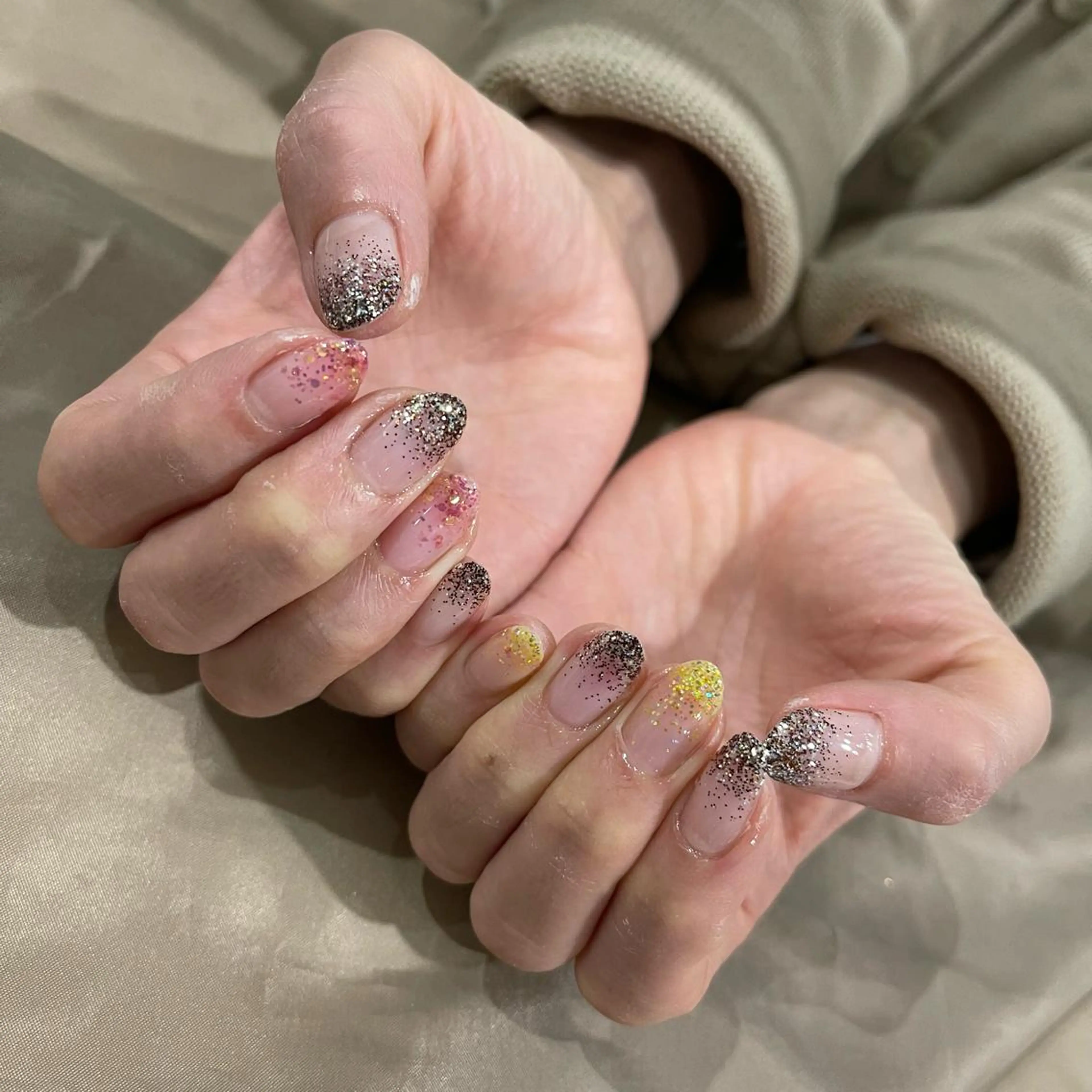 ネイル グラデーション ラメ(グリッター) ラメグラデーション Wish Nail 恒川のネイルデザイン