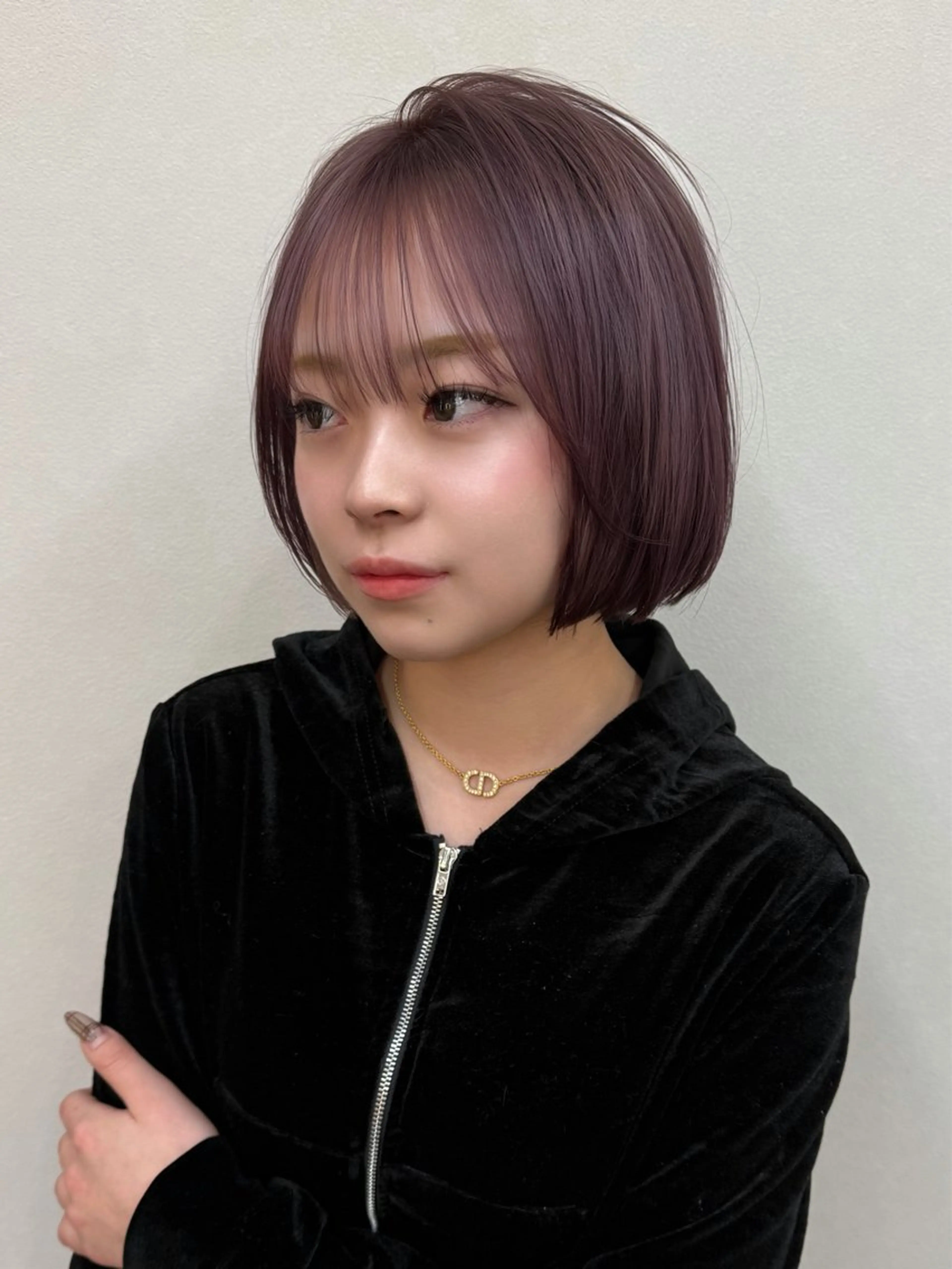 ショート ピンクラベンダー ボブ 顔まわりレイヤー 顔周りカット レイヤーカット ヘアカラー トリートメント RIENS♡xrea 山本優舞のヘアスタイル