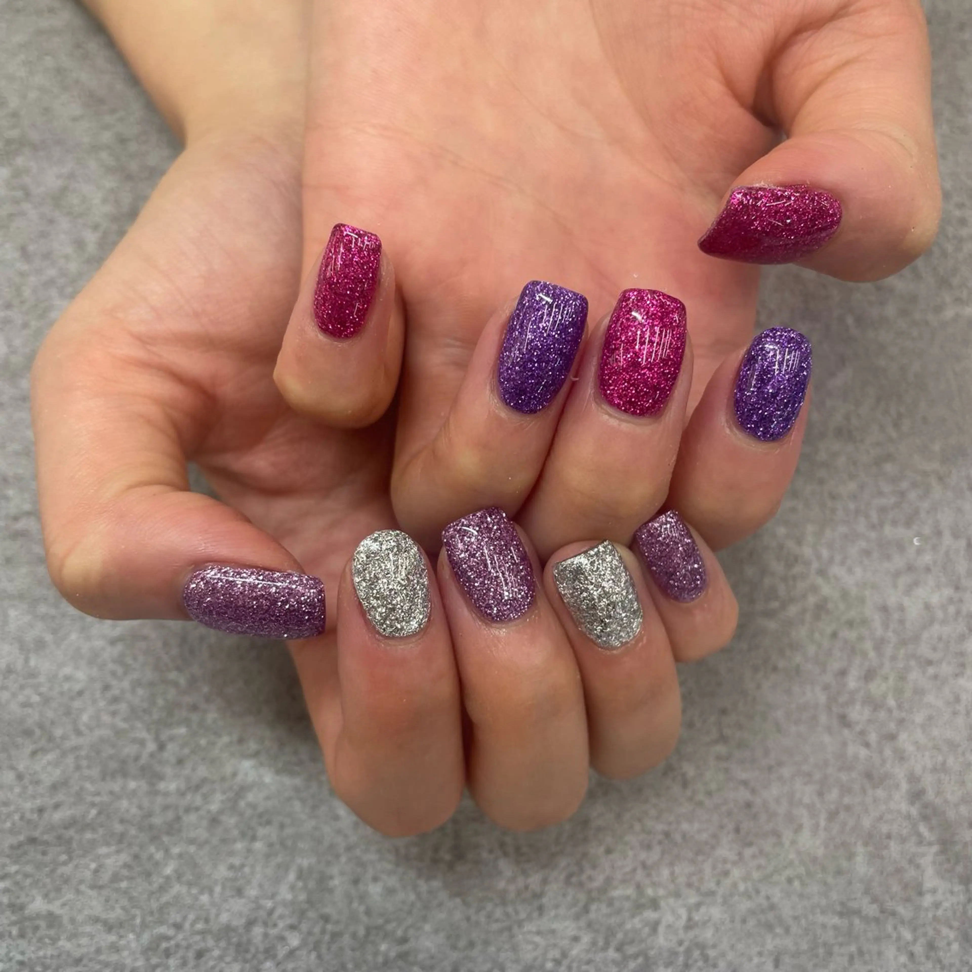 ネイル ラメ(グリッター) ワンカラーネイル MAXKELLY ANNAのネイルデザイン