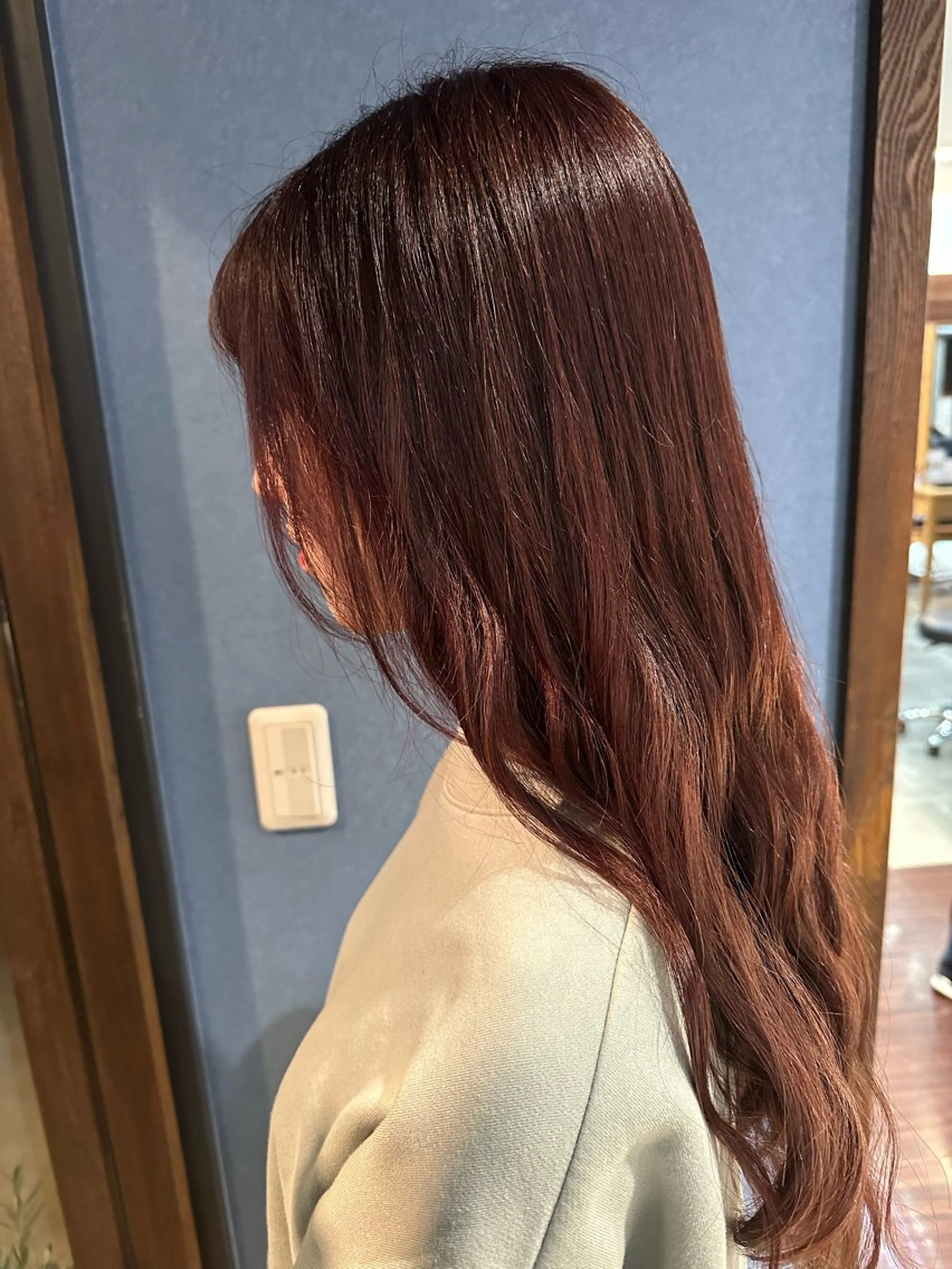 ロング カラー ブリーチ ブリーチなしカラー レッドカラー カット ヘアカラー トリートメント 🎀Kubu🍀 Natsumu🎀のヘアスタイル