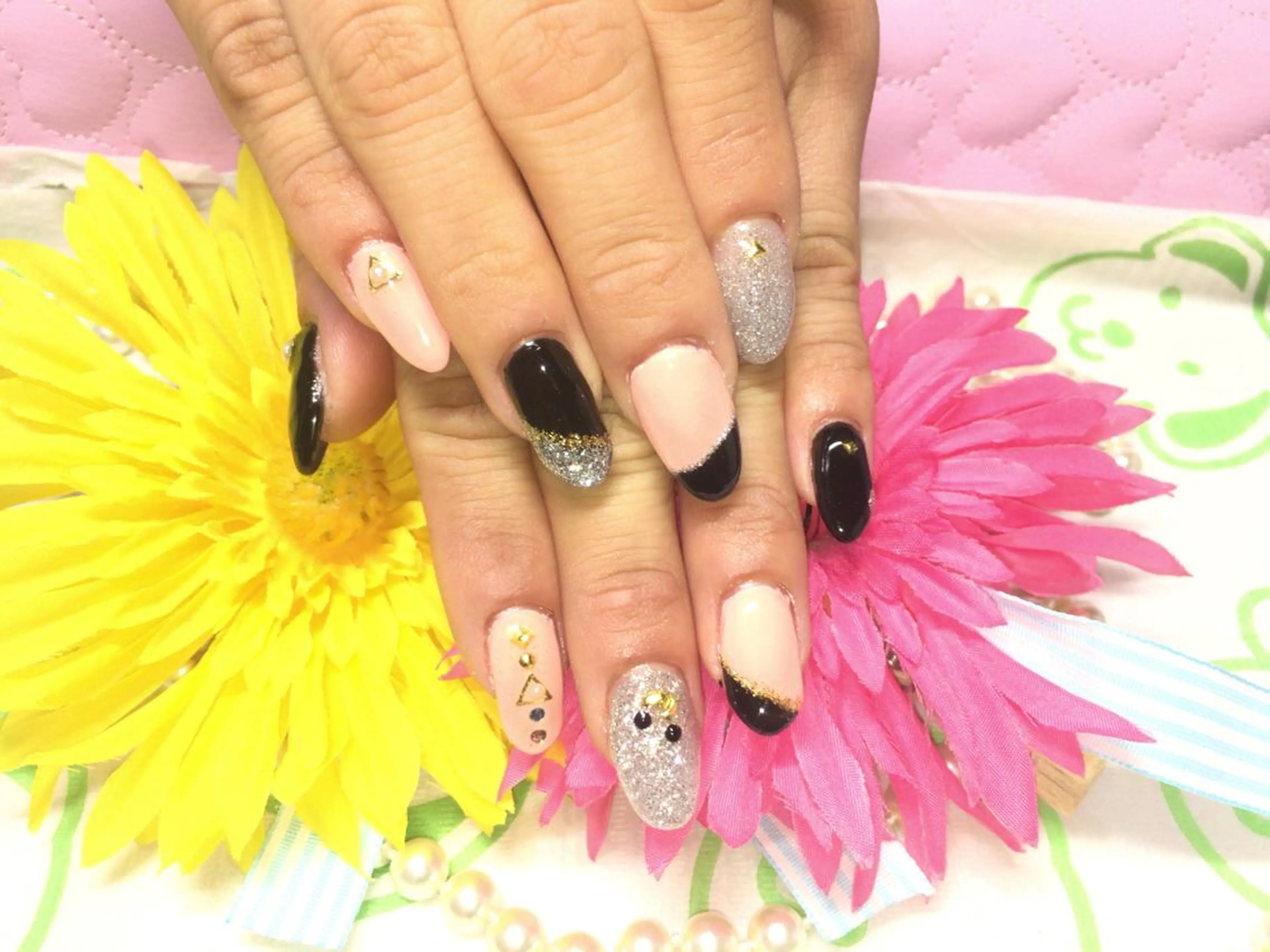 ネイル ハンドネイル ハンドケア ネイルサロン HARRYS所属・ネイル・脱毛サロン HARRYSのエステ・リラクイメージ