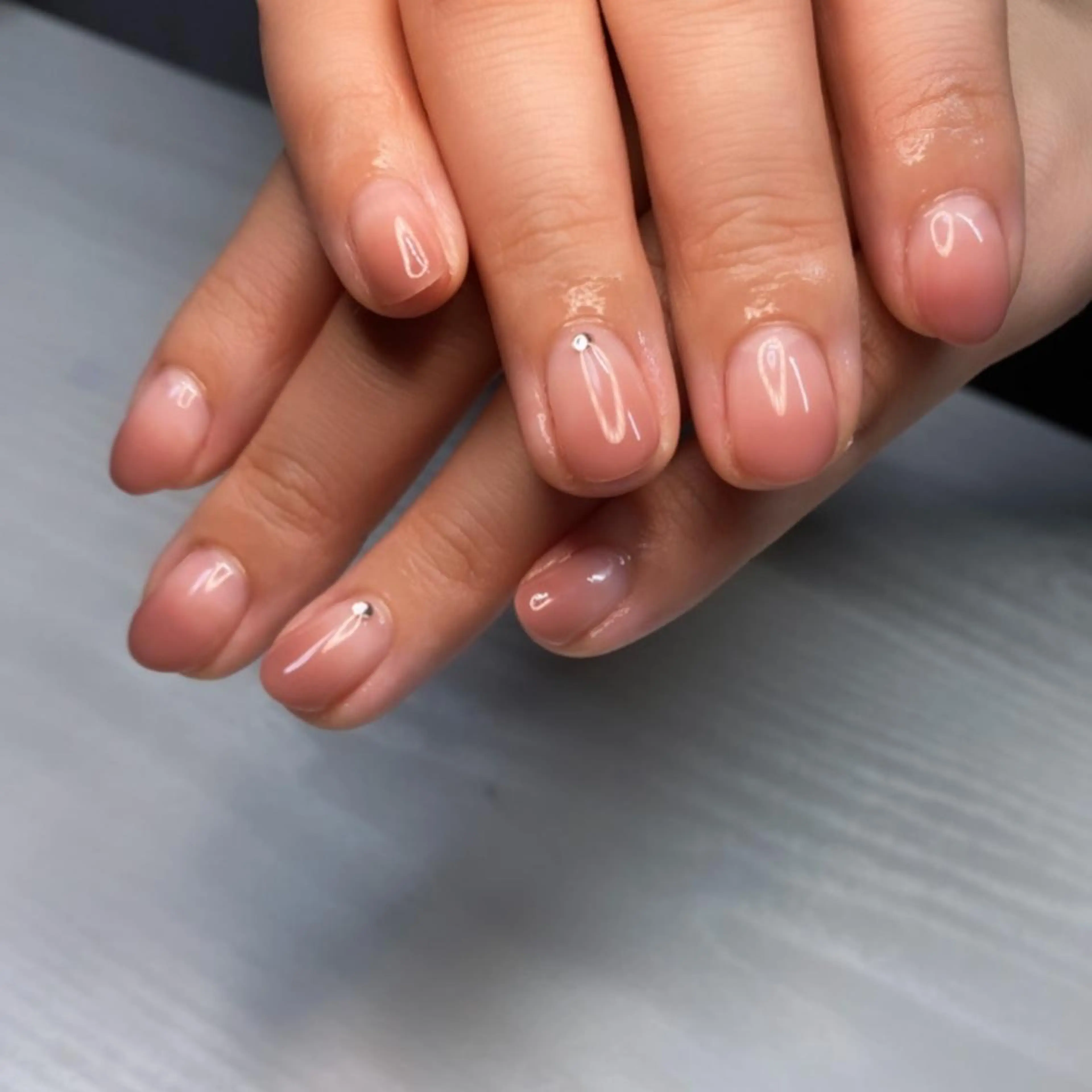 ネイル ストーンネイル ハンドネイル Miley nailのネイルデザイン