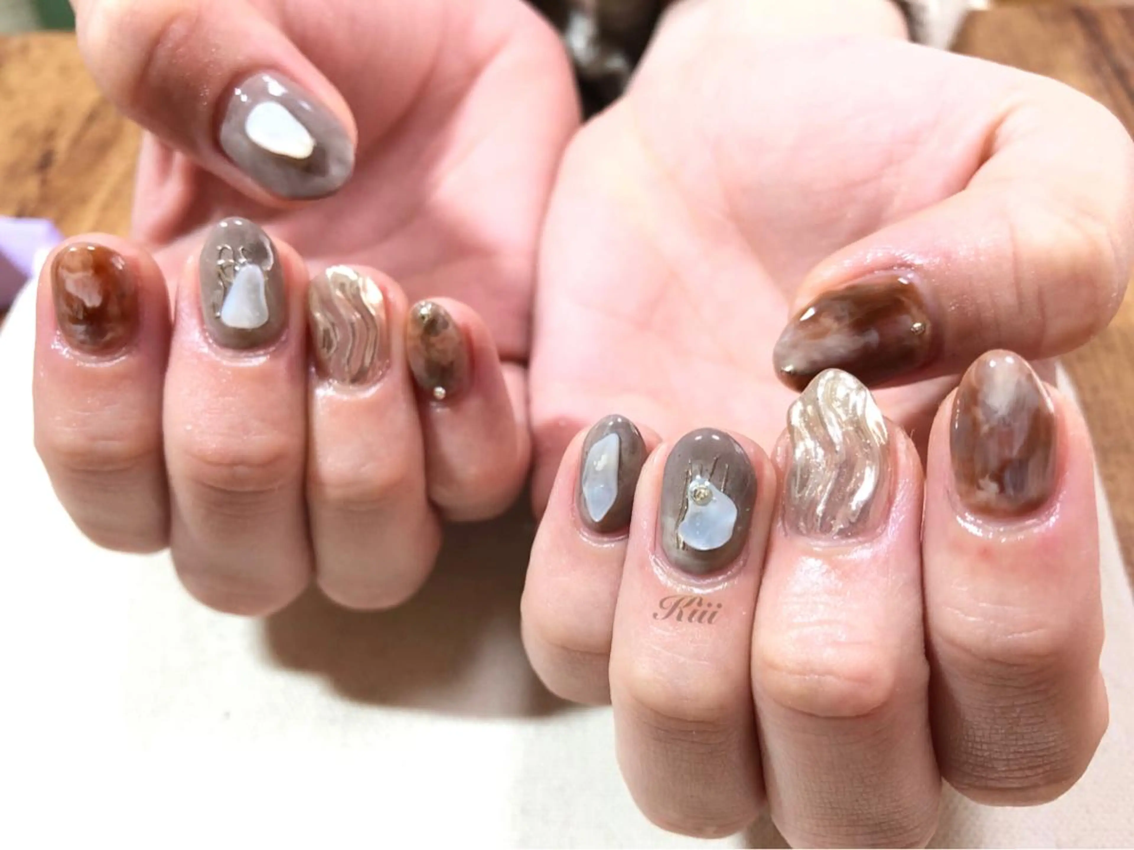 ネイル ハンドネイル フットネイル kiii.__ ✴︎*のネイルデザイン