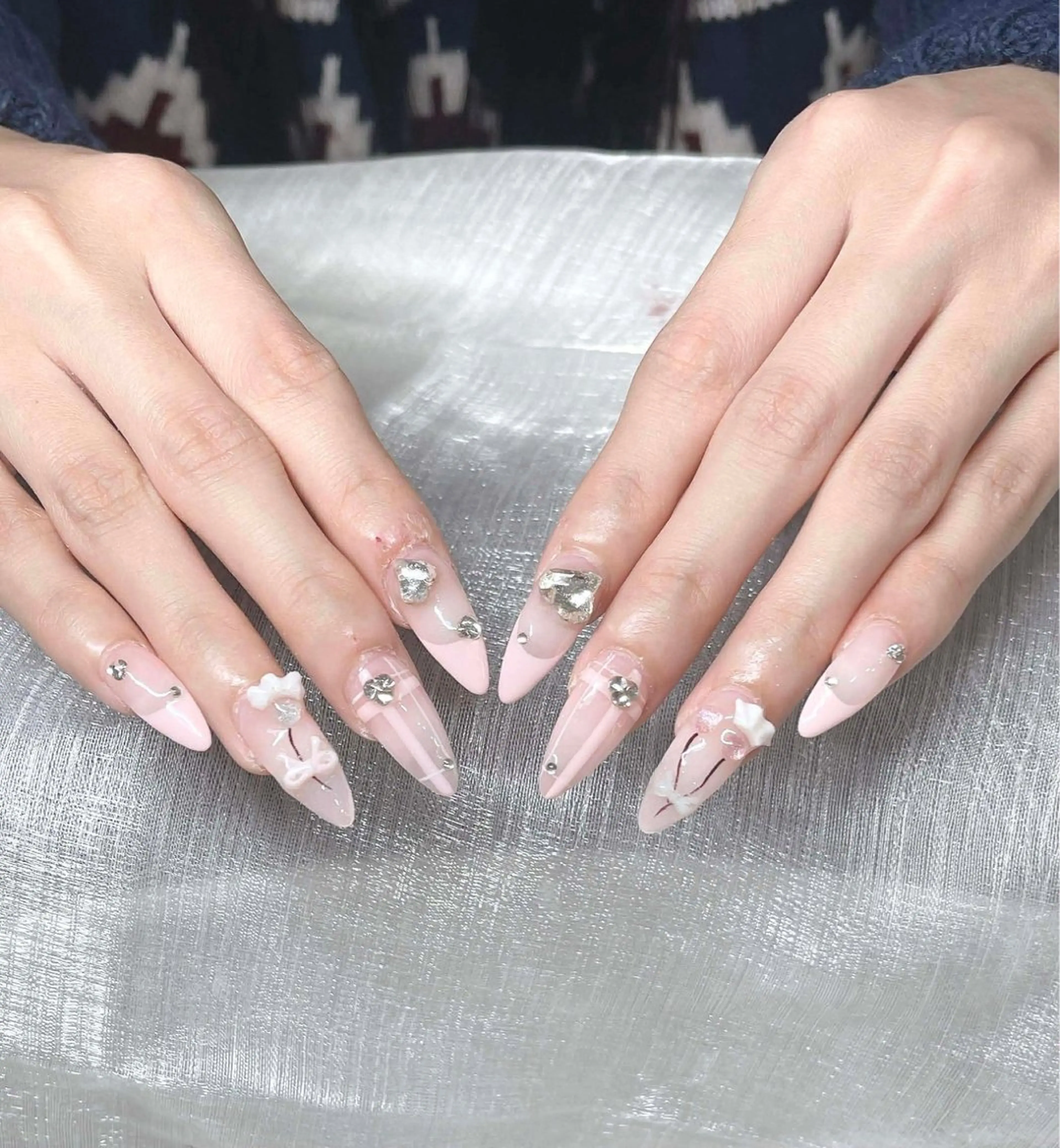 ネイル ハンドネイル Lee Nailsのネイルデザイン