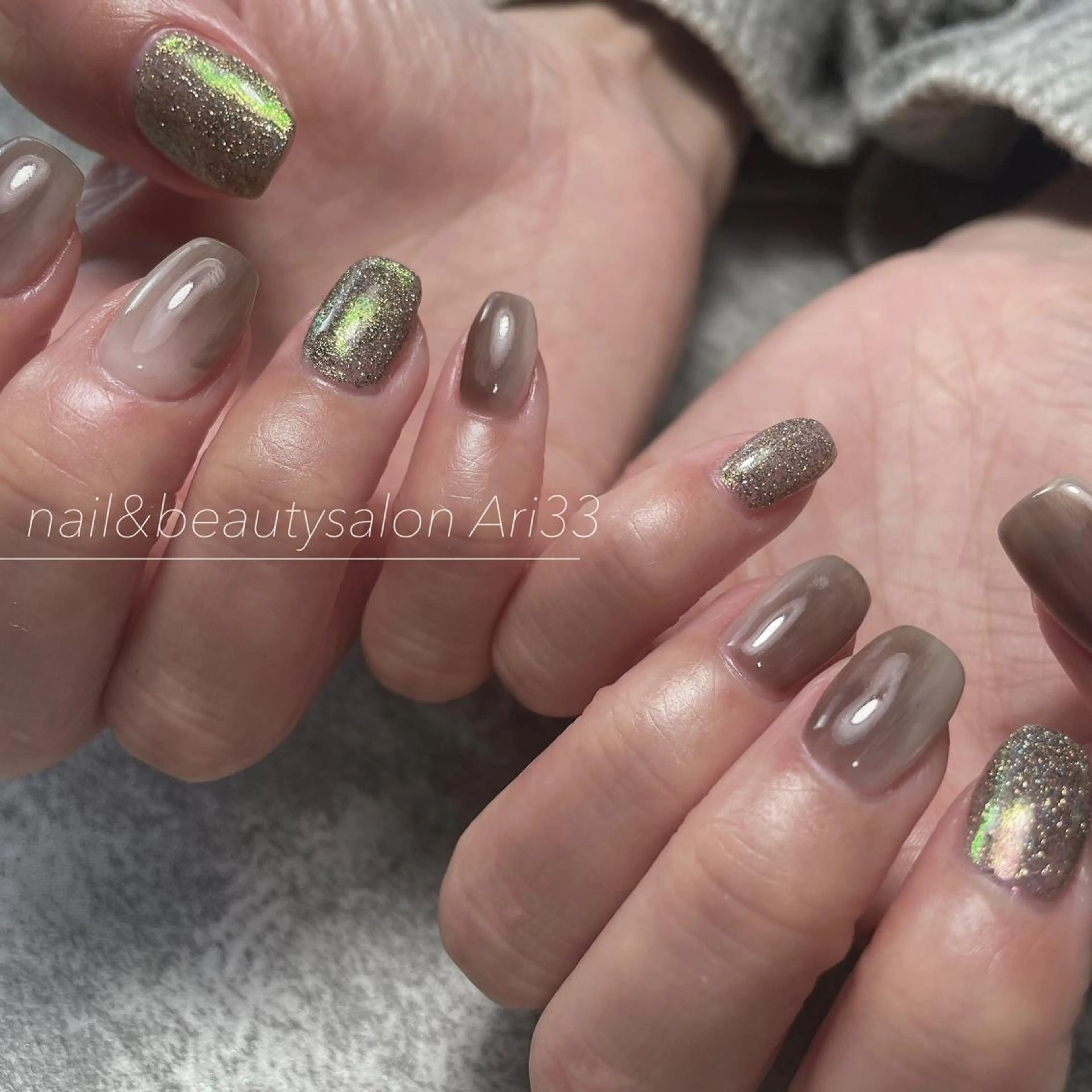 ネイル フラッシュネイル ニュアンスネイル ハンドネイル プライベートサロン Ari33nailのネイルデザイン