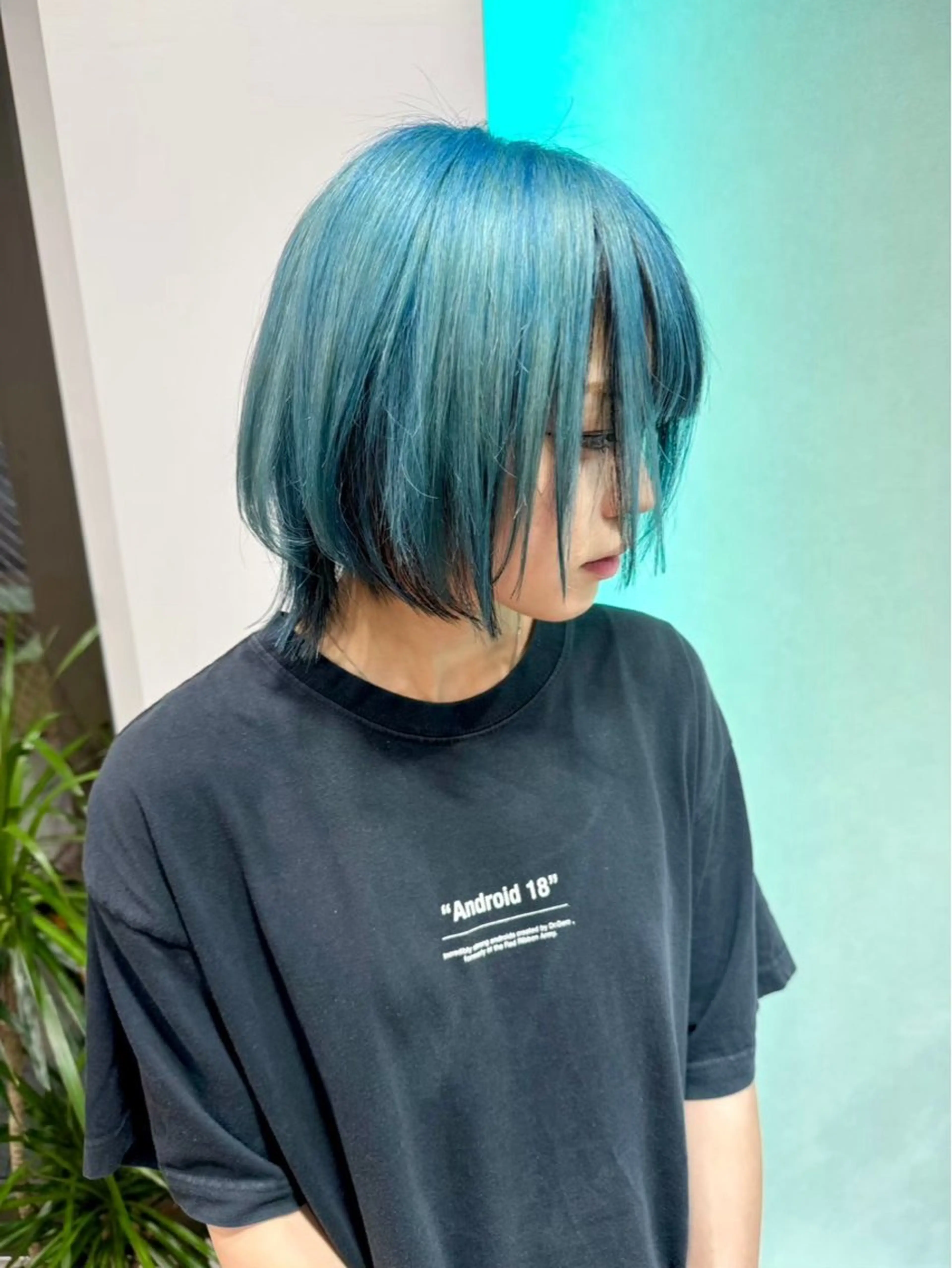 ショート カラー 山名 璃湖のヘアスタイル