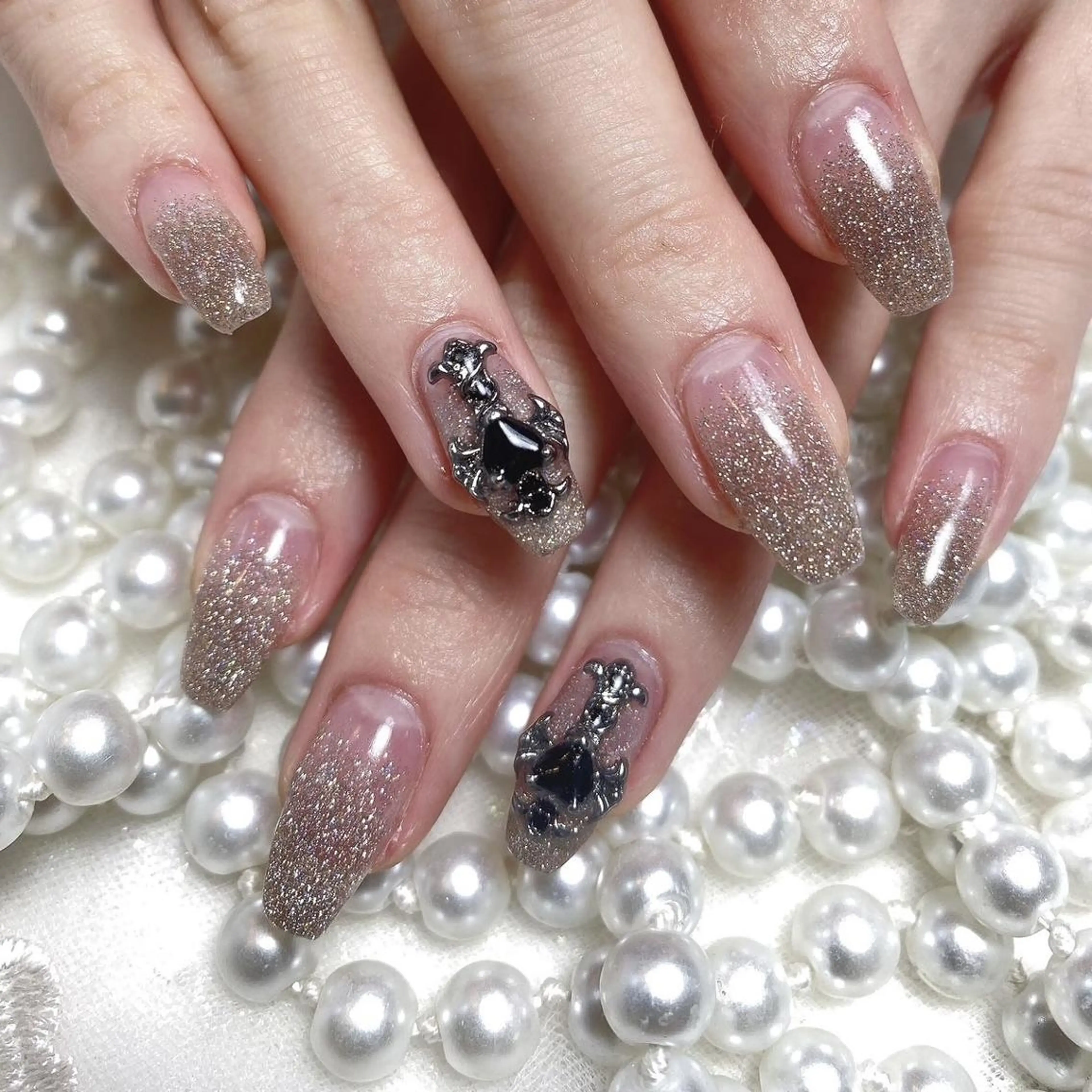 ネイル Hanya 🌈のネイルデザイン