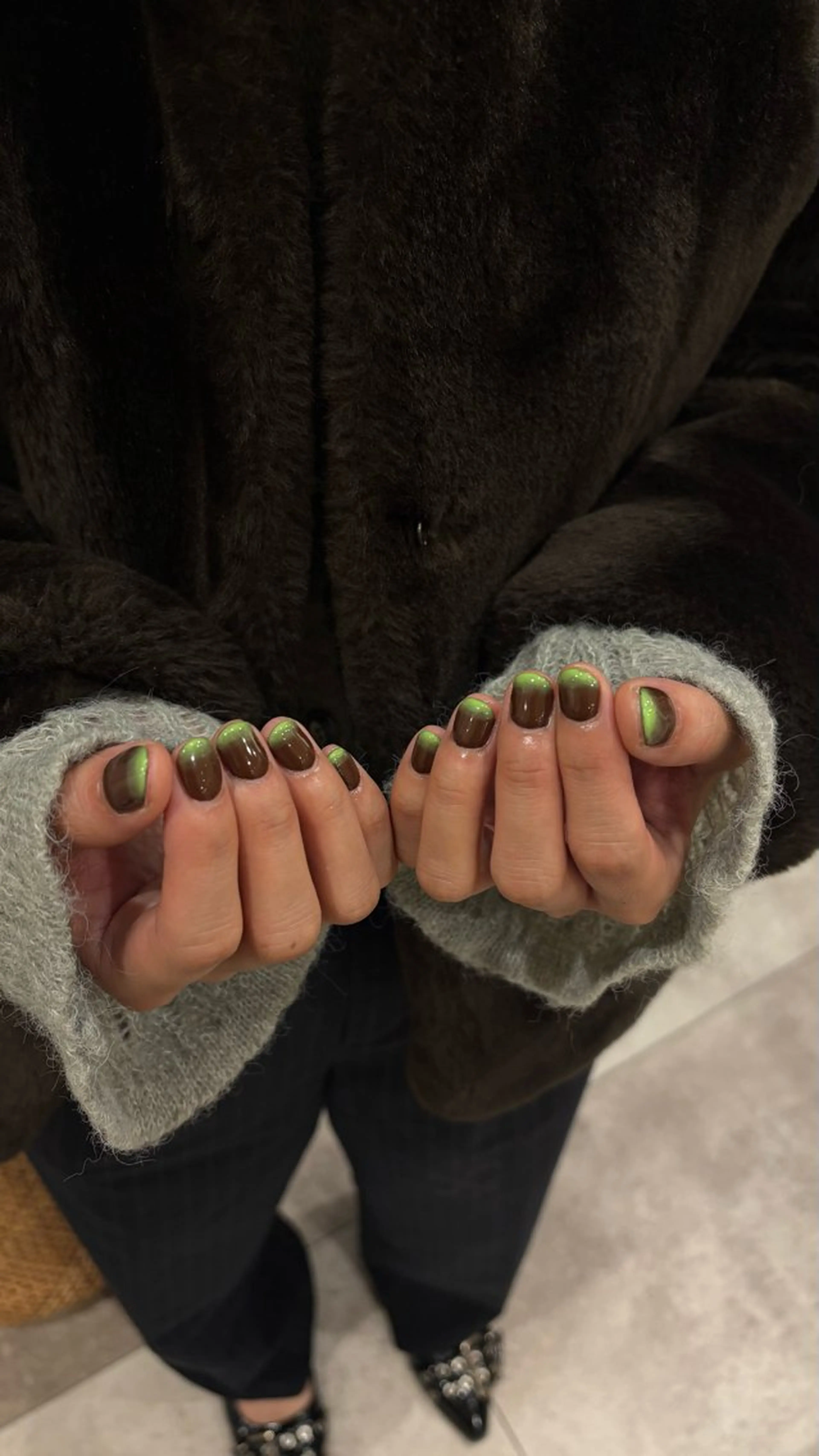 ネイル しおん🎶｜ひと 癖ニュアンス｜個性派のネイルデザイン