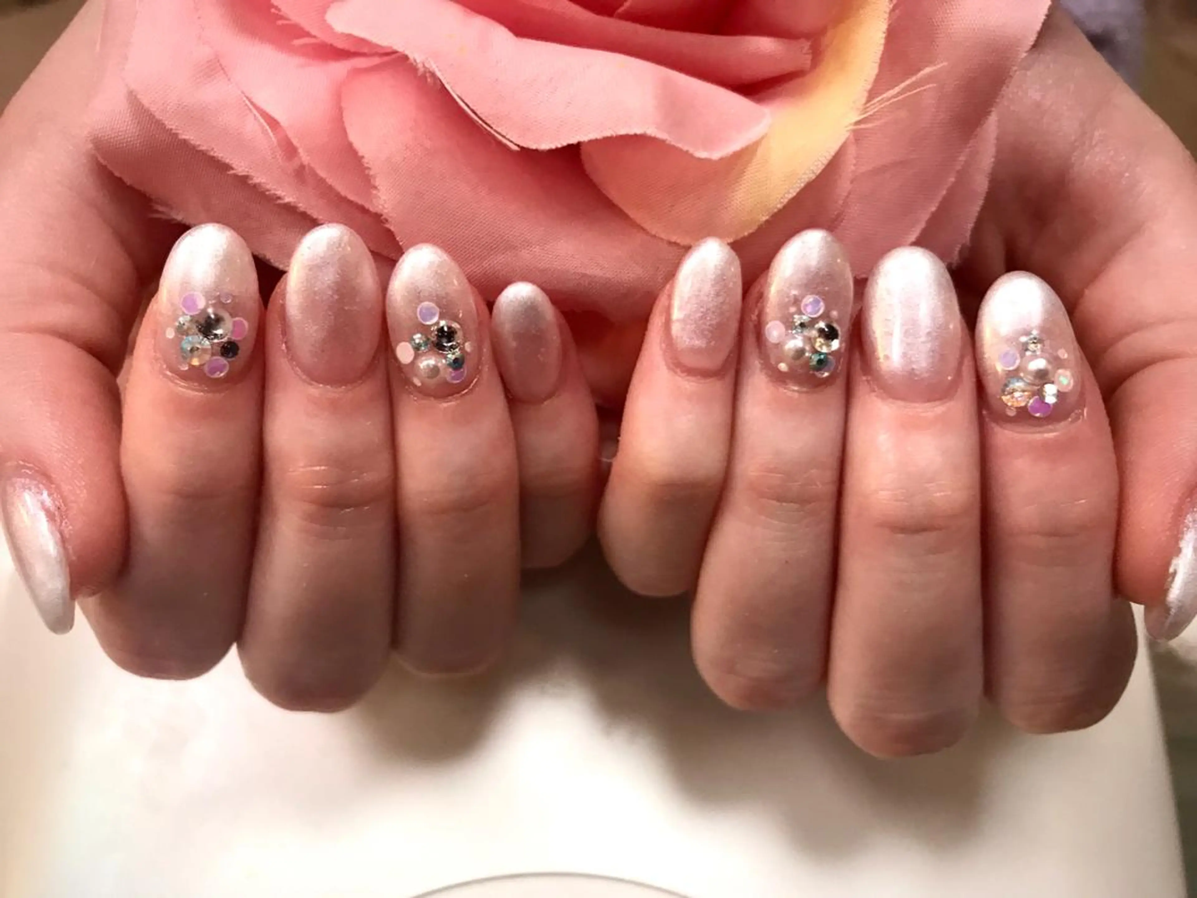 ネイル ♡ビジュール♡ NAIL &まつ毛のマツエク・マツパデザイン