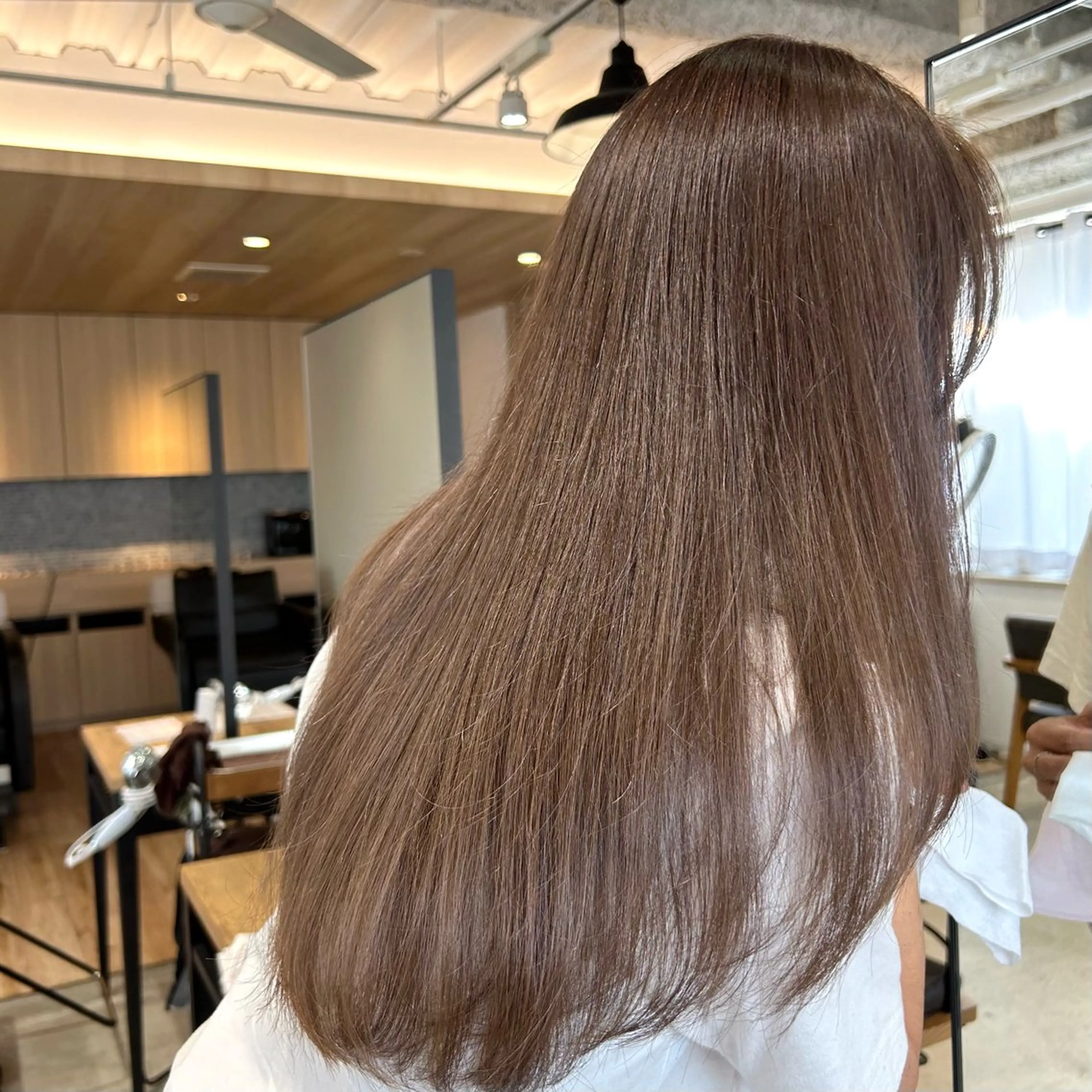 セミロング カラー ダブルカラー グレージュ ヘアカラー トリートメント 🪄あべいくみ レイヤー、メンズ🌙のヘアスタイル
