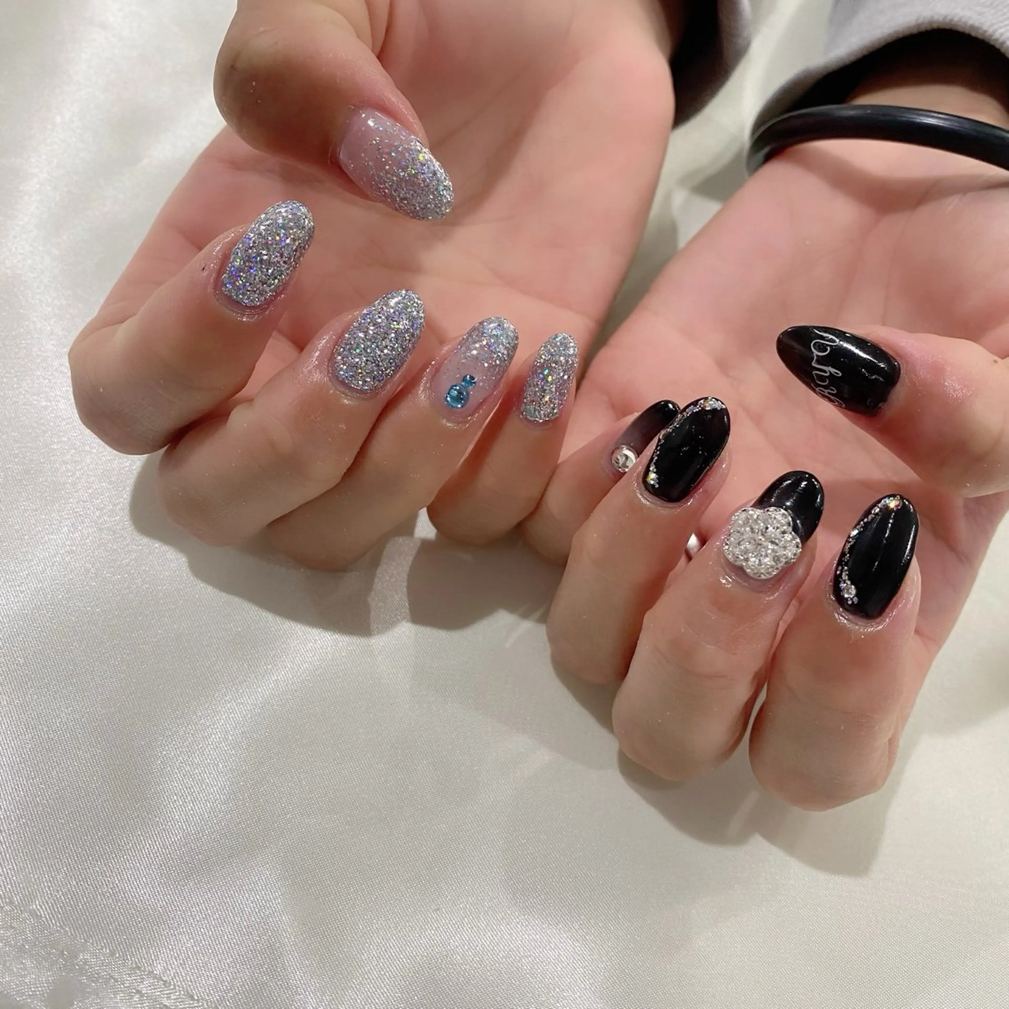 ネイル シルバー 冬ネイル ハンドネイル Salon Ｋのネイルデザイン