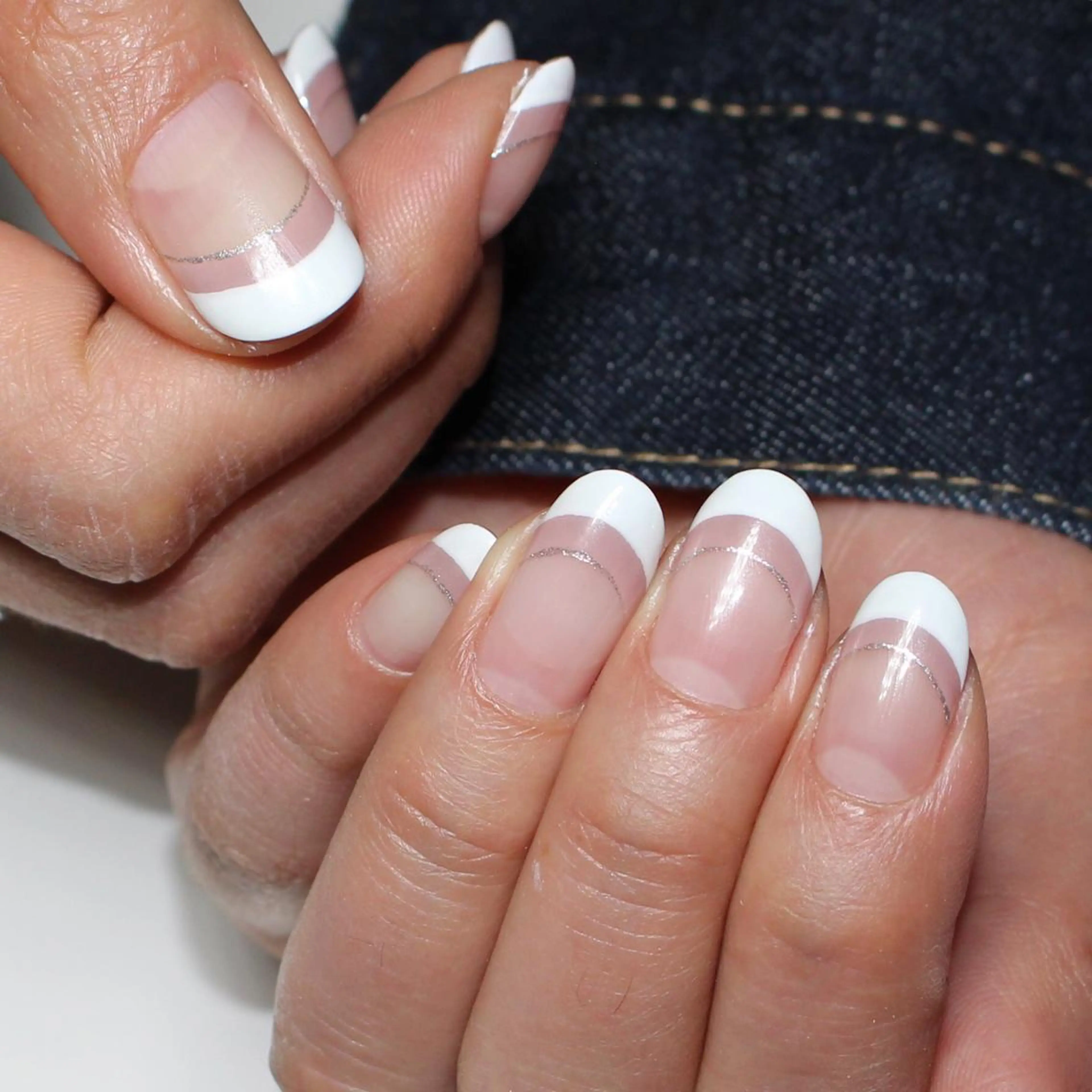 ミディアム ネイル ハンドネイル Baku Nailsのネイルデザイン