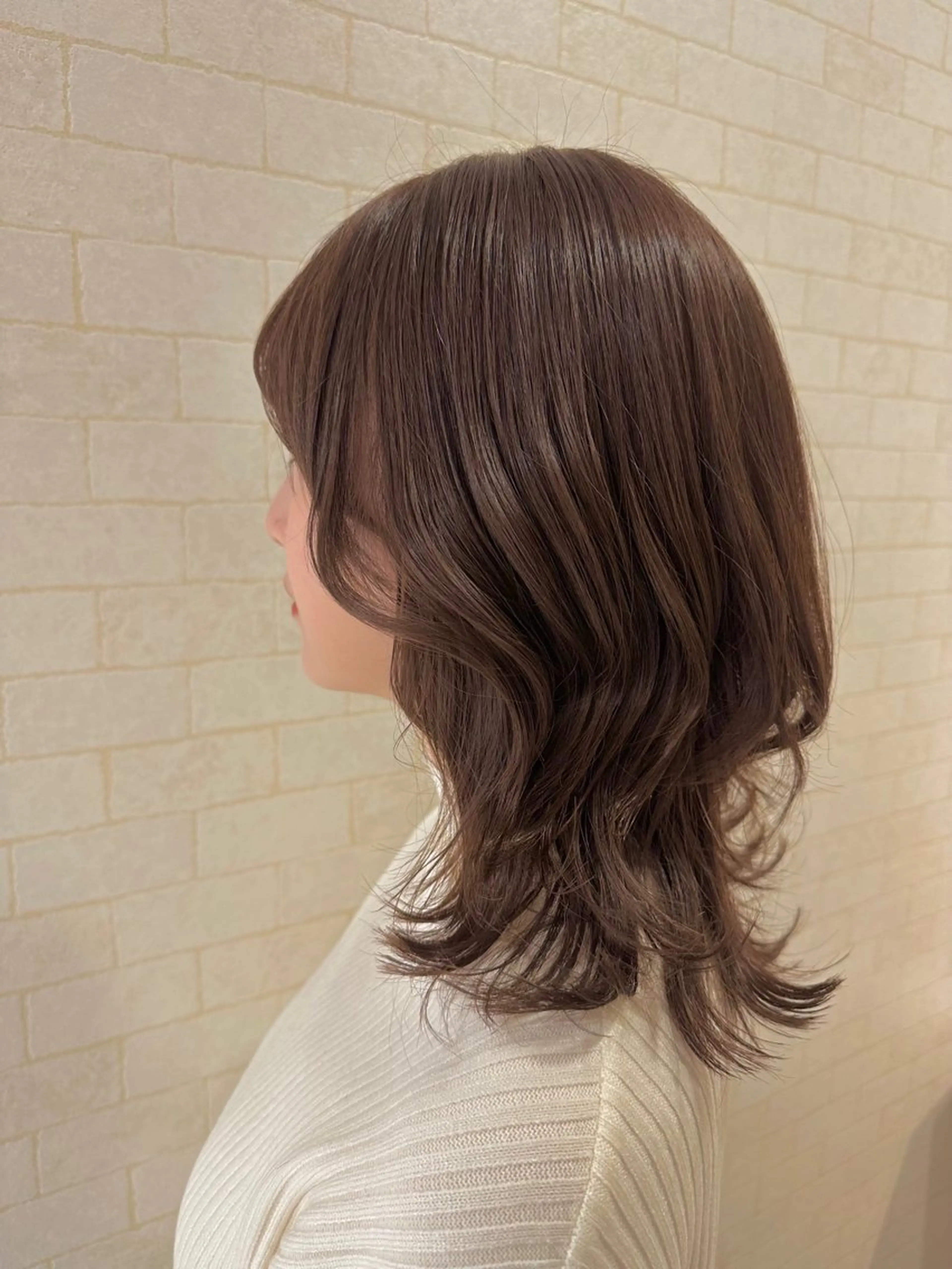 セミロング 顔まわりレイヤー 顔周りカット 韓国風ヘア レイヤーカット 似合わせカット 大人レイヤー& 透明感カラー💄のヘアスタイル