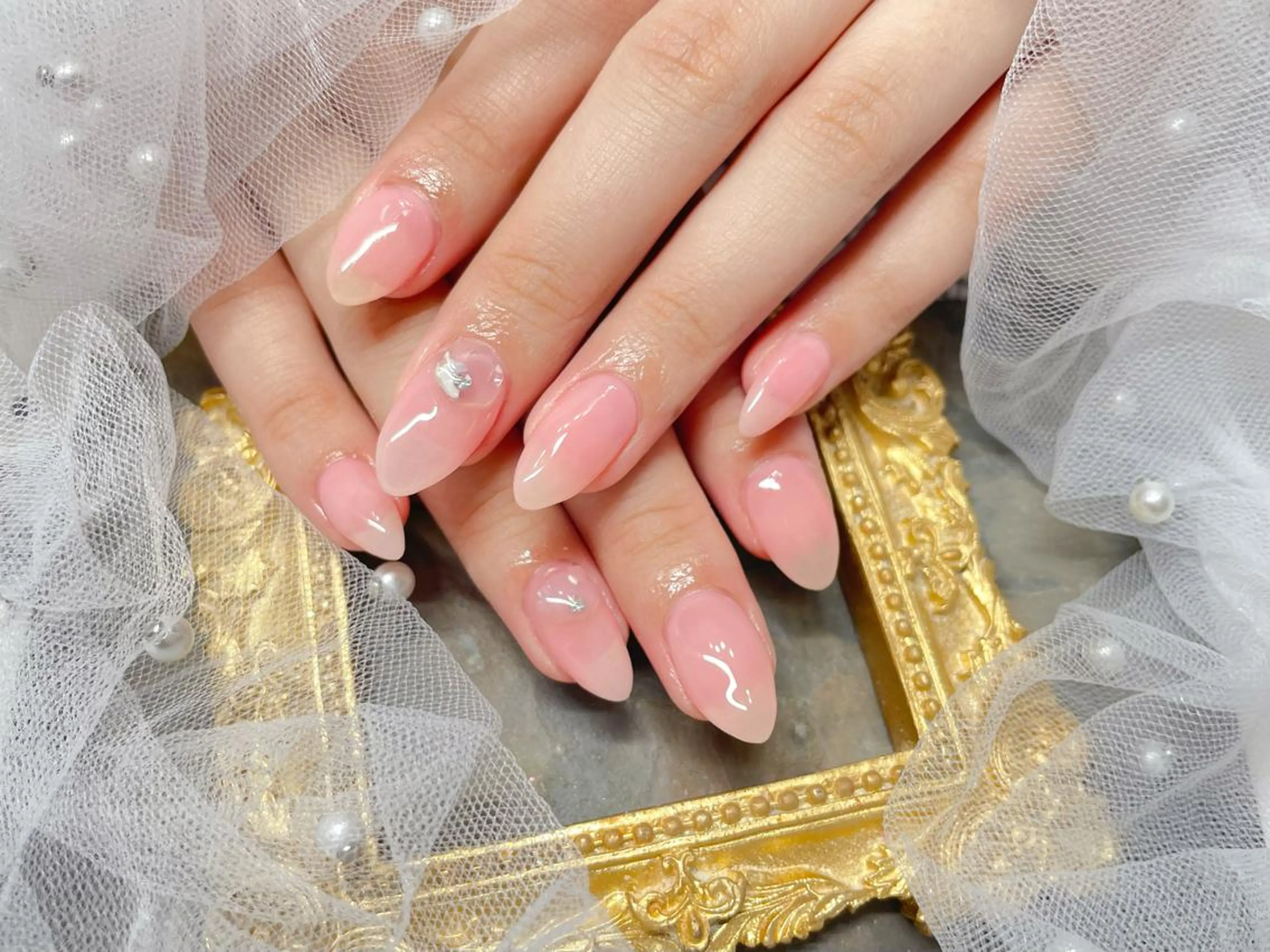 ネイル マジック ミラーのネイルデザイン