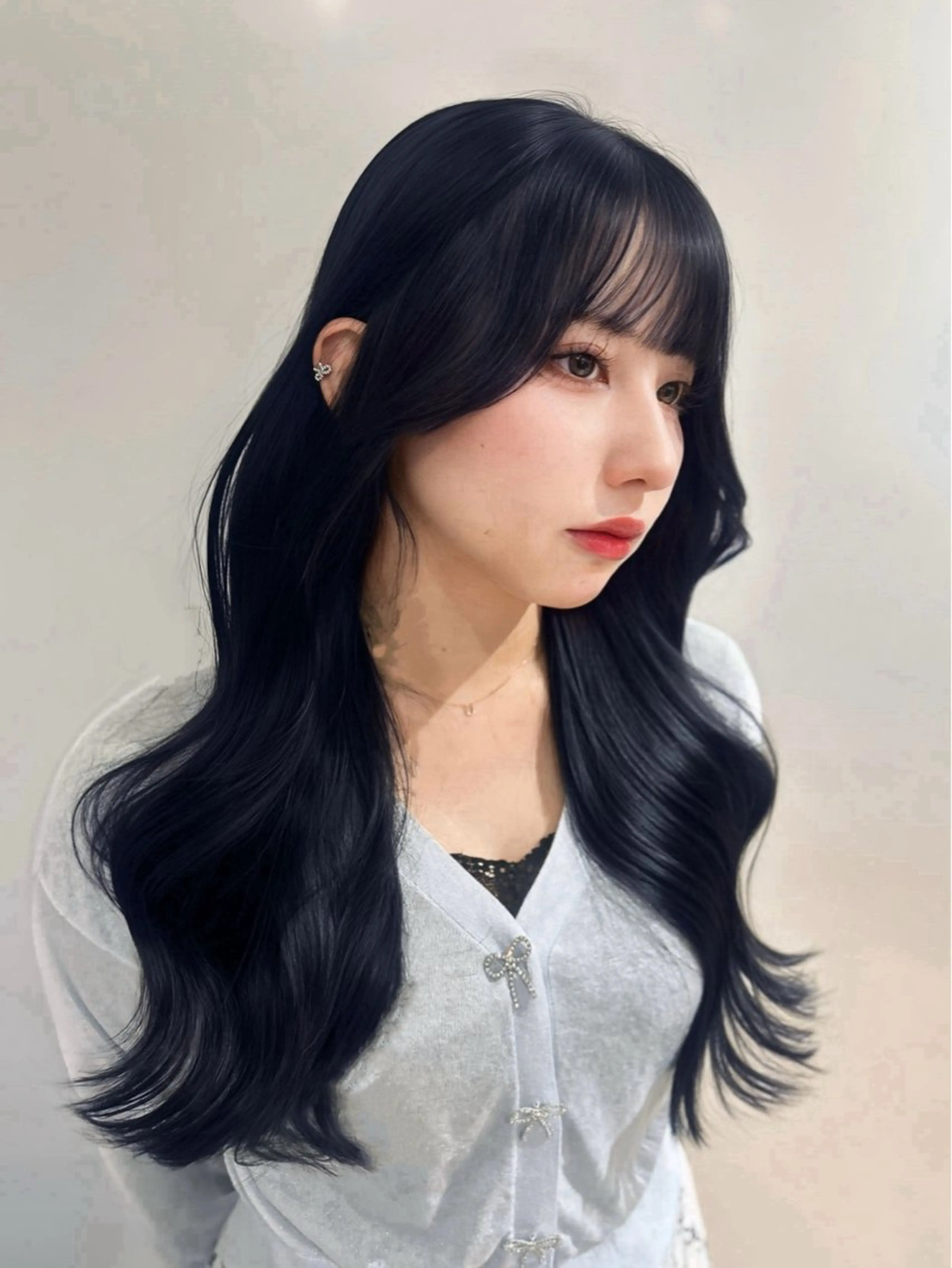 ロング カラー 黒髪 ブルーカラー ブルーブラック カット ヘアカラー トリートメント 店長✨髪質改善✖️ 透明感カラー／純大のヘアスタイル