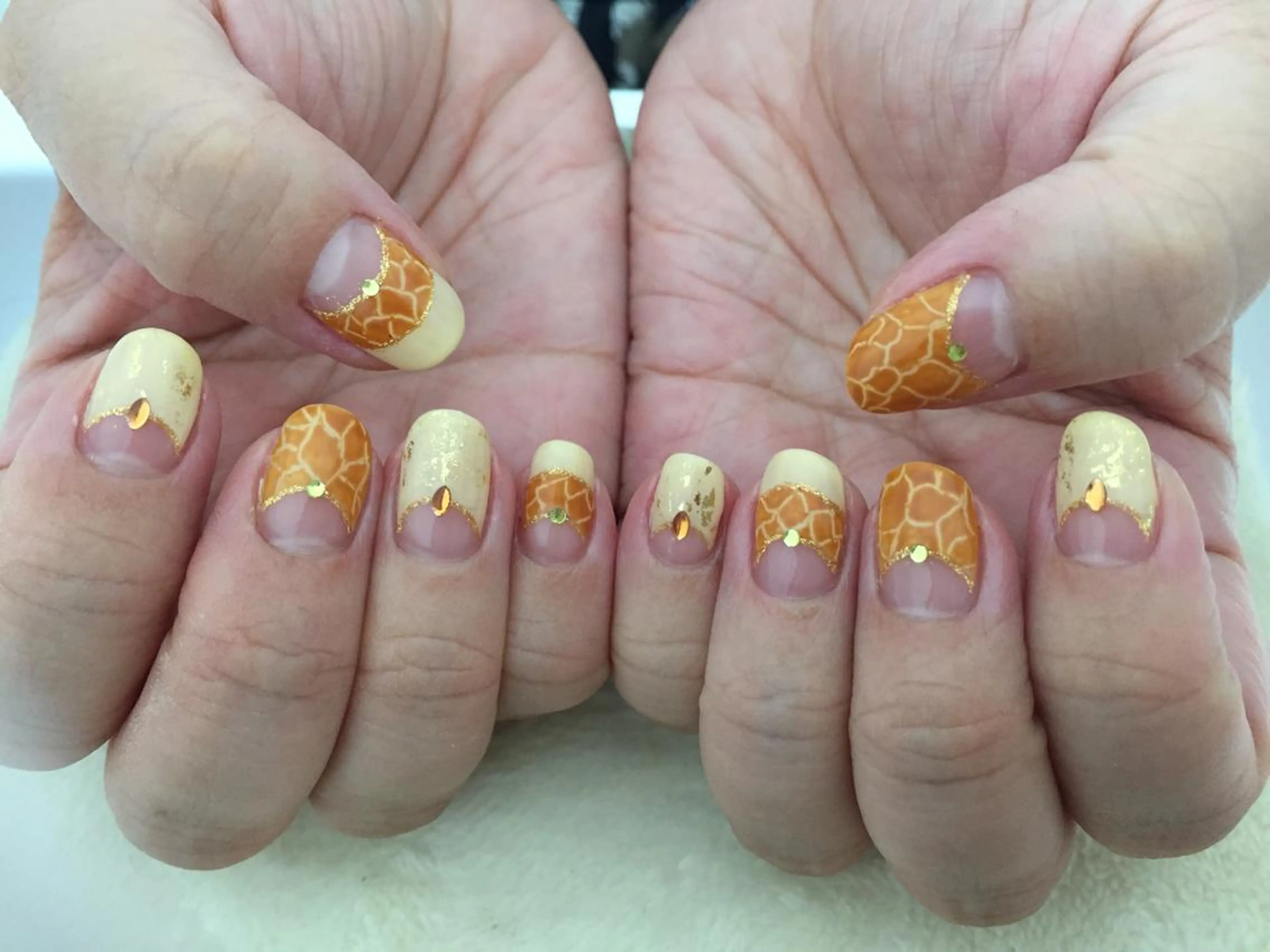 ネイル Sympa 𝓜iwako🐰ᩚのネイルデザイン