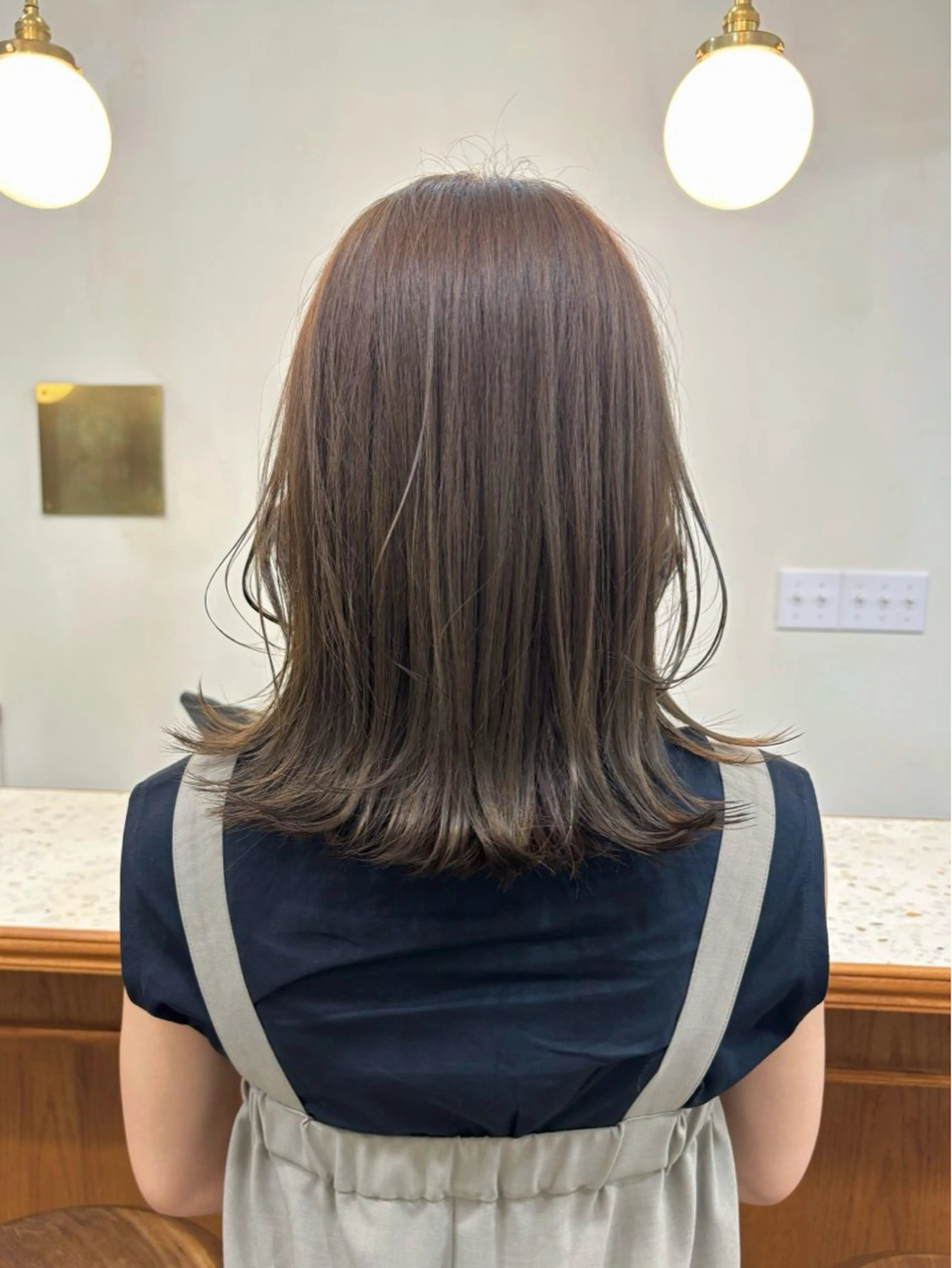ミディアム カラー ブリーチ 透明感カラー ダブルカラー グレージュ ブリーチなしカラー カット ヘアカラー トリートメント ayano🫧 《CIEN》のヘアスタイル