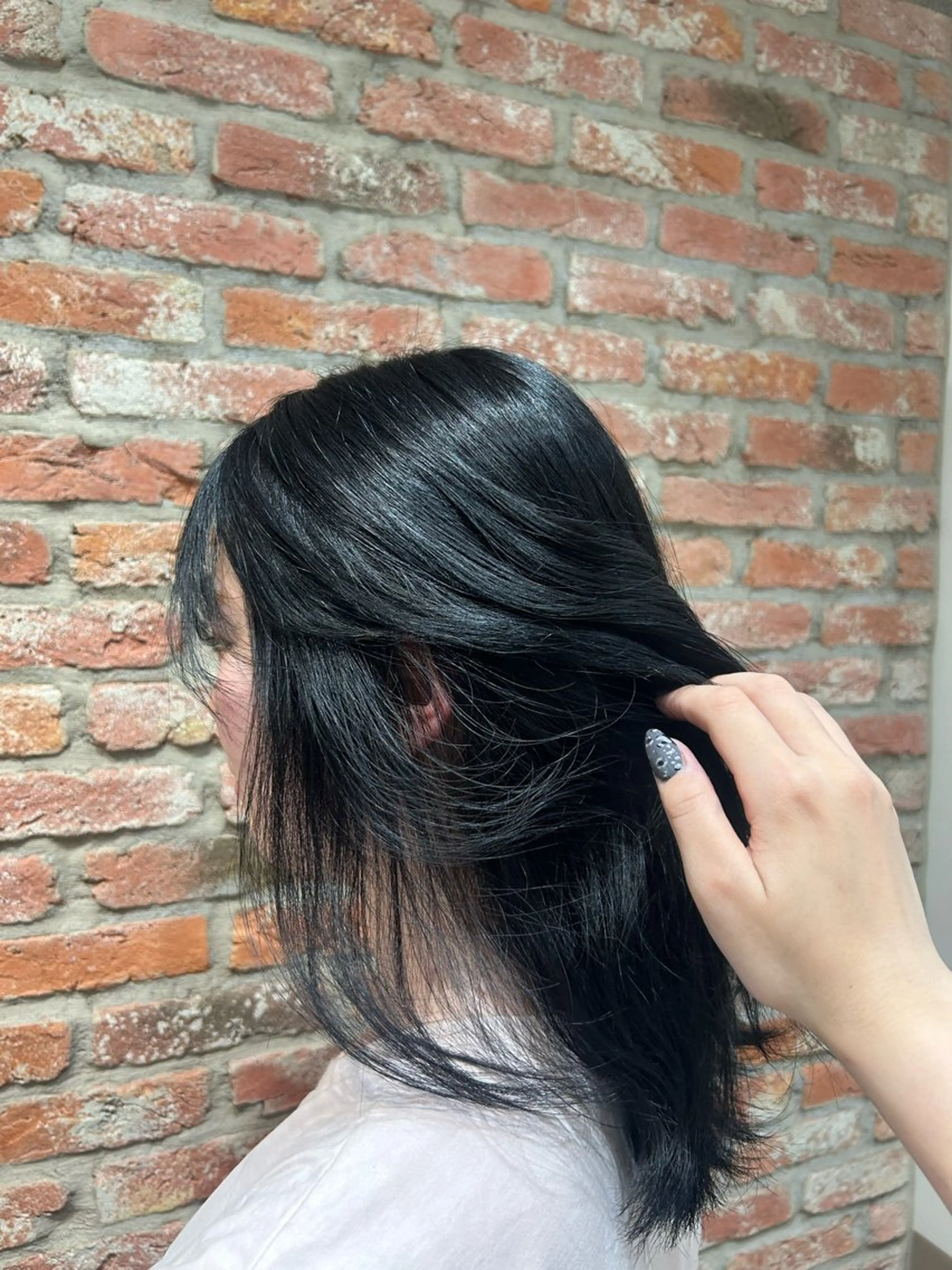 カラー 🎀透明感/レイヤ ー/Kotona🎀のヘアスタイル