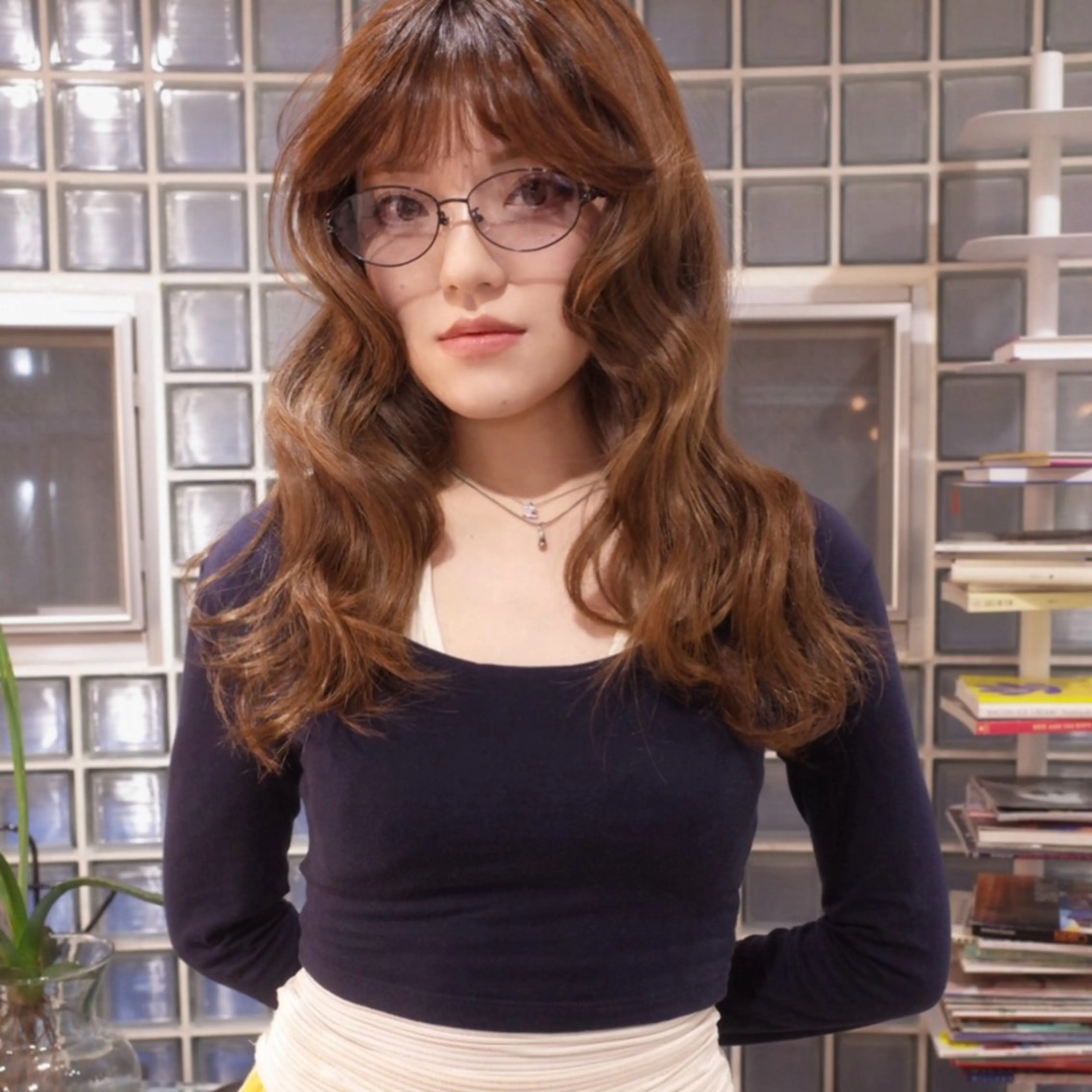 ロング 顔周りカット ヘアセット ハイトーン/ベージュ 𝙨𝙖𝙠𝙞のヘアスタイル