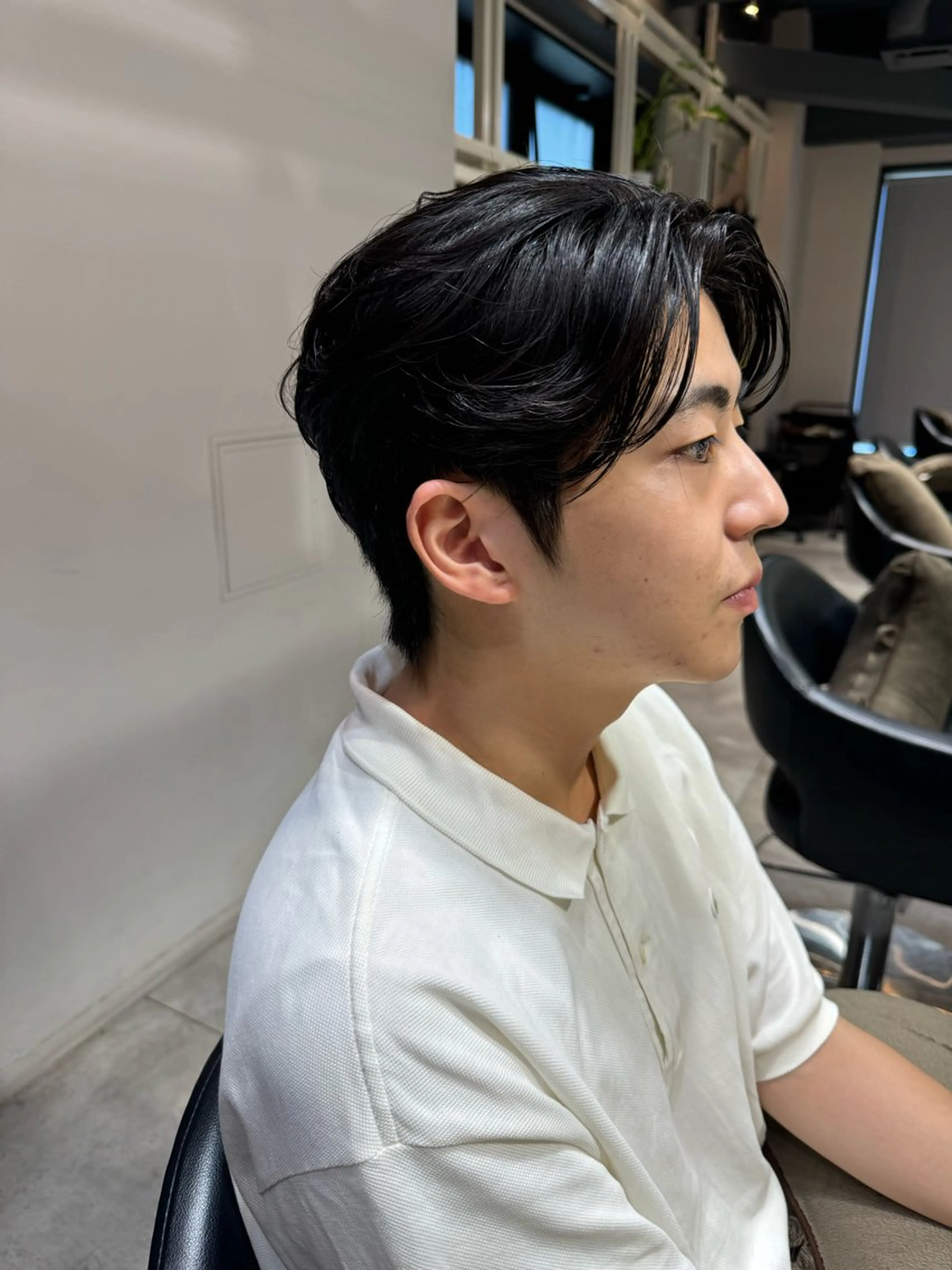 ミディアム パーマ メンズ ミディアムパーマ ダウンパーマ メンズパーマ カット パーマ トリートメント 似合う髪型が 分からない方へのヘアスタイル