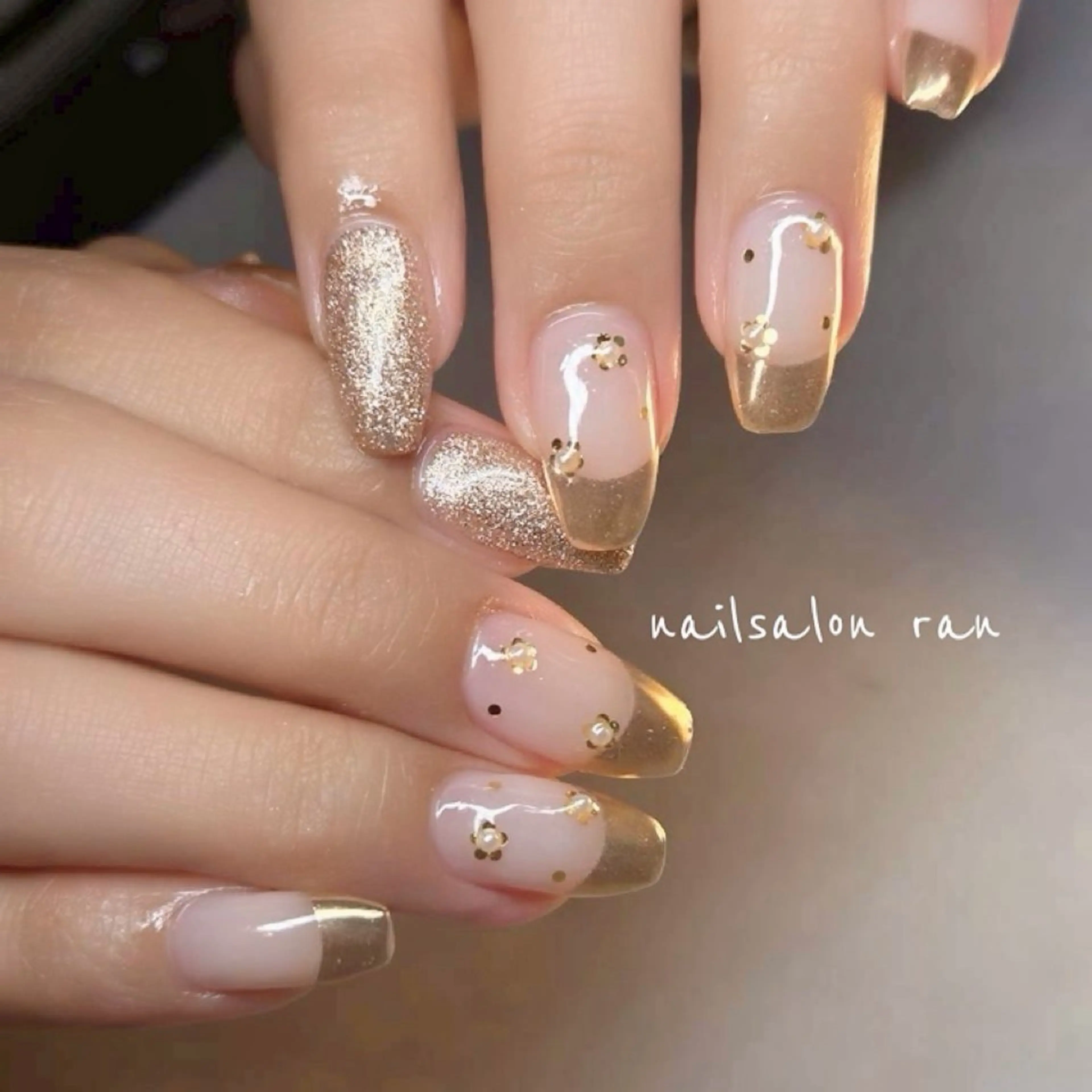 ネイル フレンチネイル ゴールド ミラーネイル ハンドネイル ハンドケア nailsalon ranのネイルデザイン