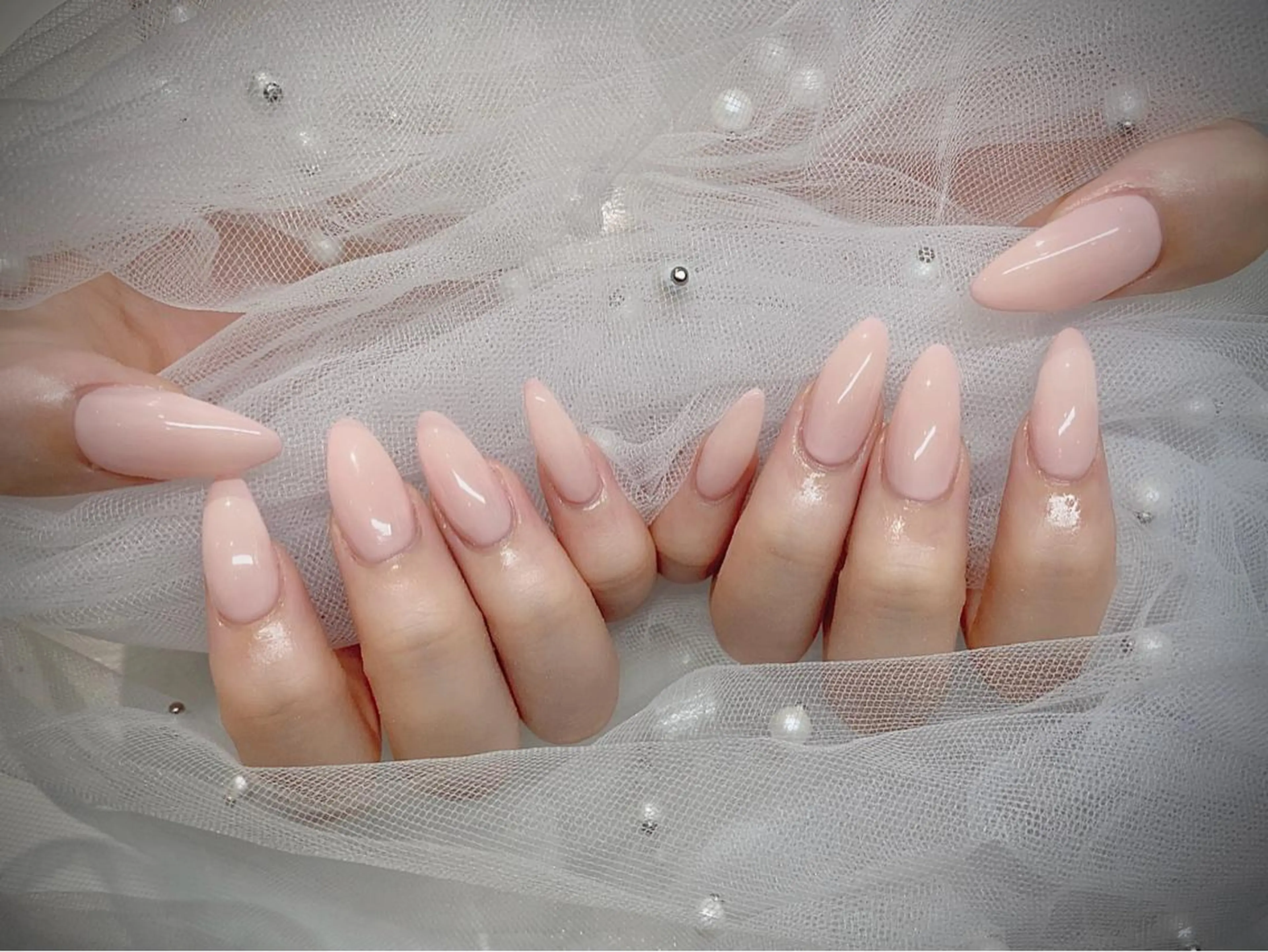 ネイル I-nailロング /ワンホン/キラキラのネイルデザイン