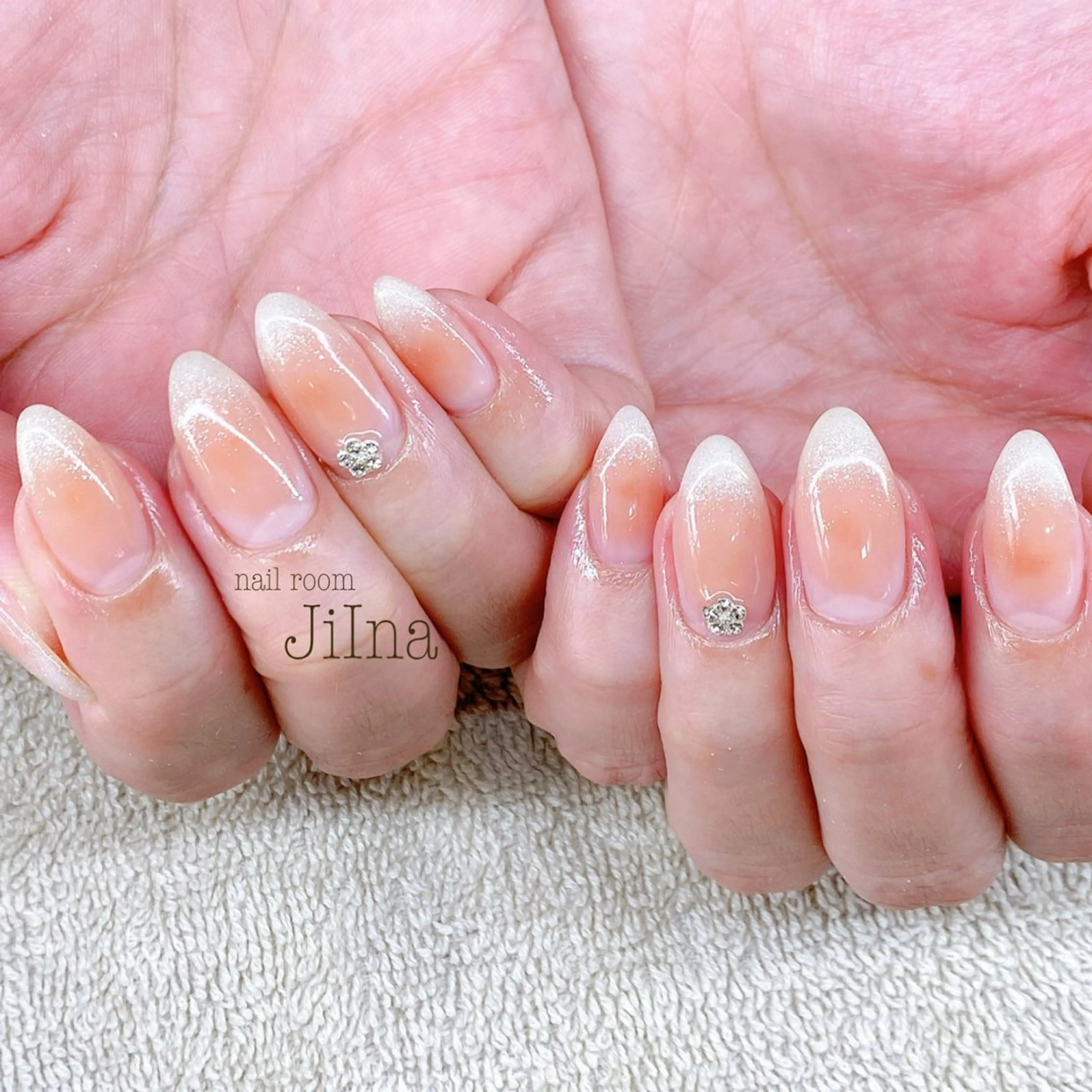 ネイル 持ち込み JiIna nailのネイルデザイン